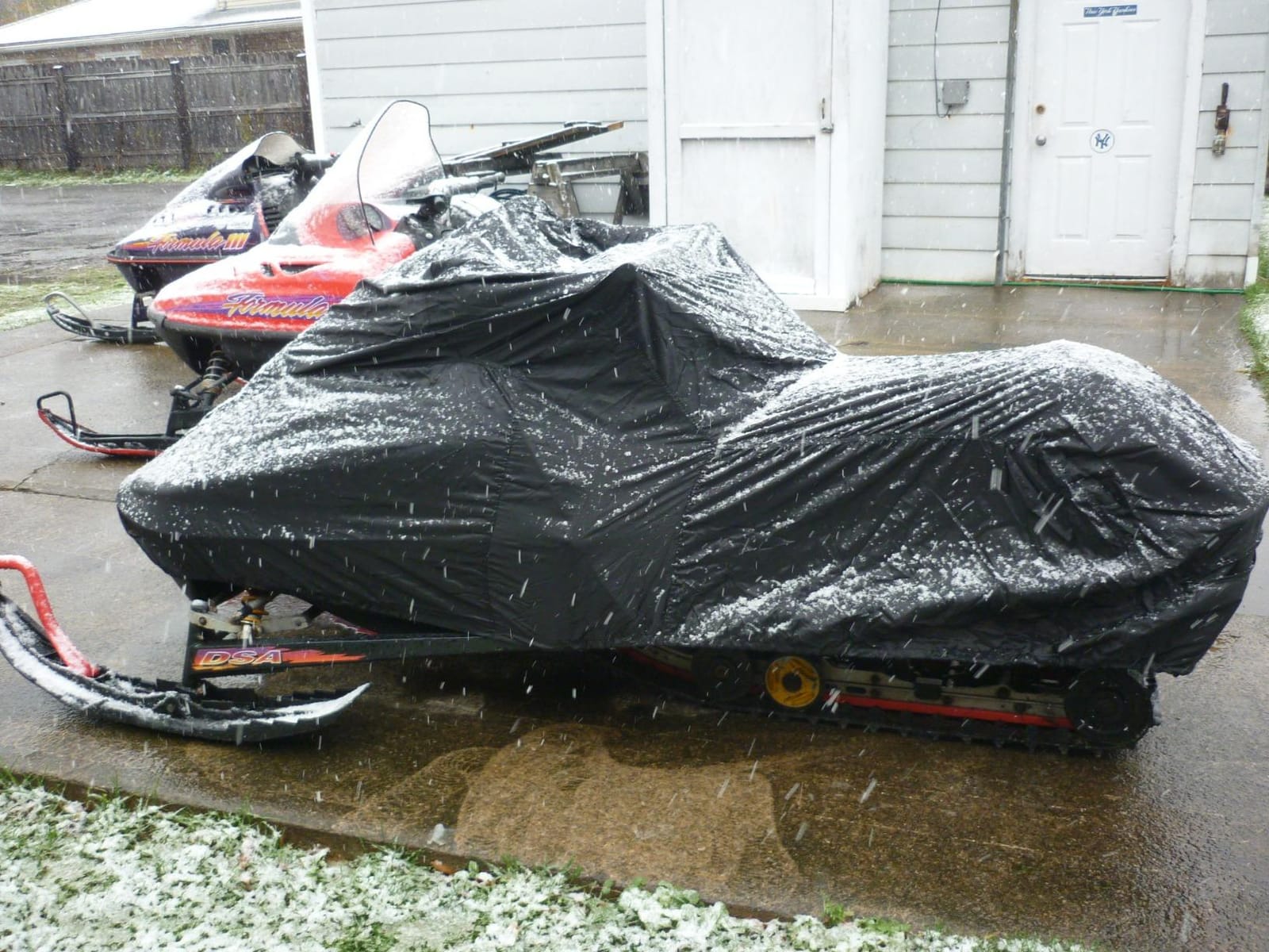 Lunatic, L-17706, Snowmobile Cover/Universal/Water Resistant customer photo 2