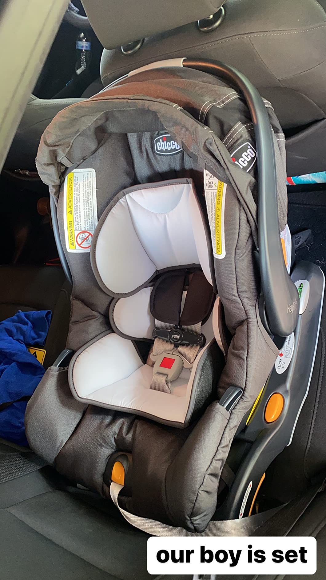 Chicco KeyFit Infant Car Seat and Base, Rear-Facing, 4-22 lbs | Encore color, infant car seat insert for newborns included, 5-point harness, Chicco stroller compatible, washable seat pad customer photo 1