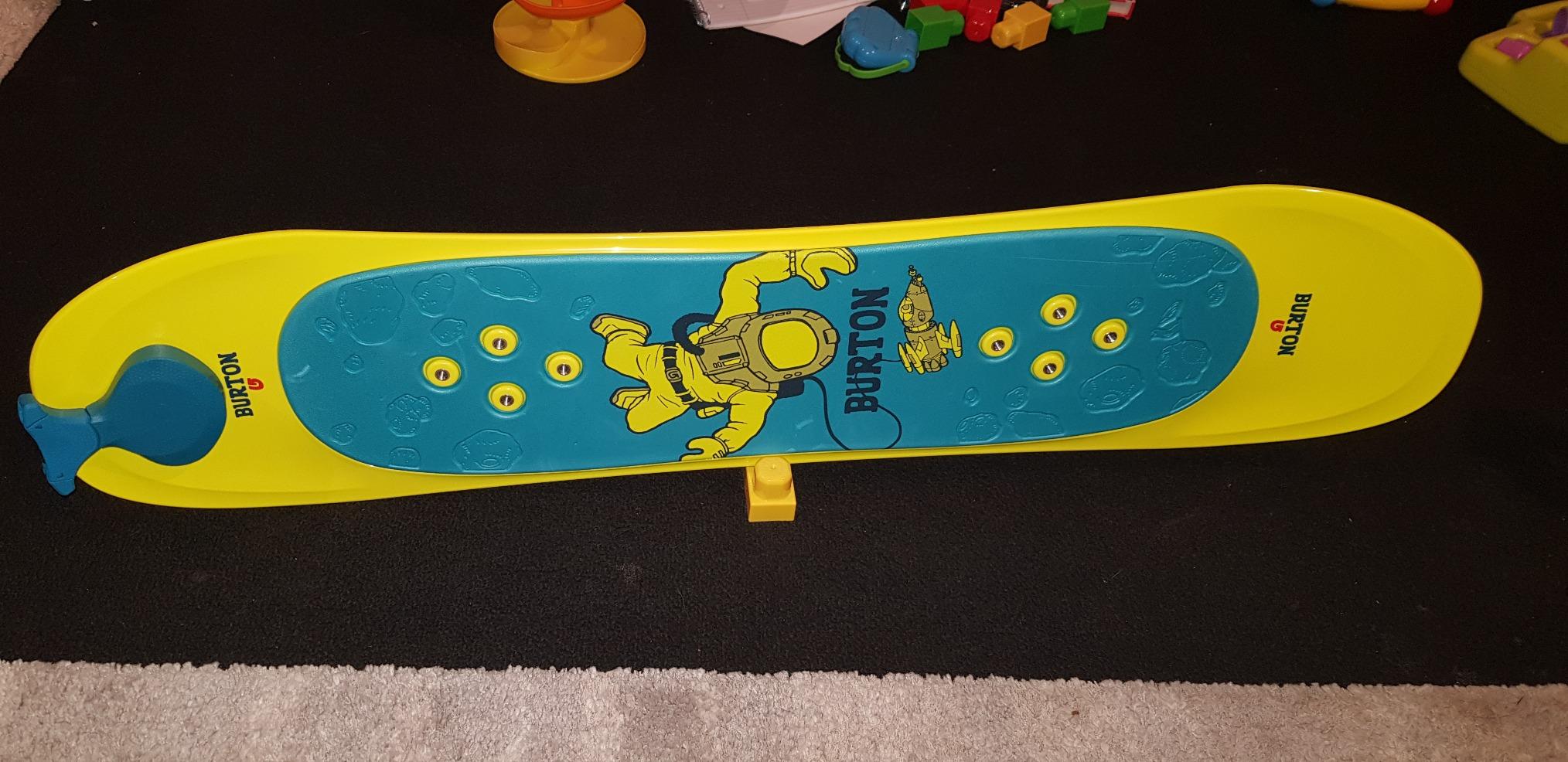 Kids' Burton Riglet Snowboard, 90cm customer photo 1