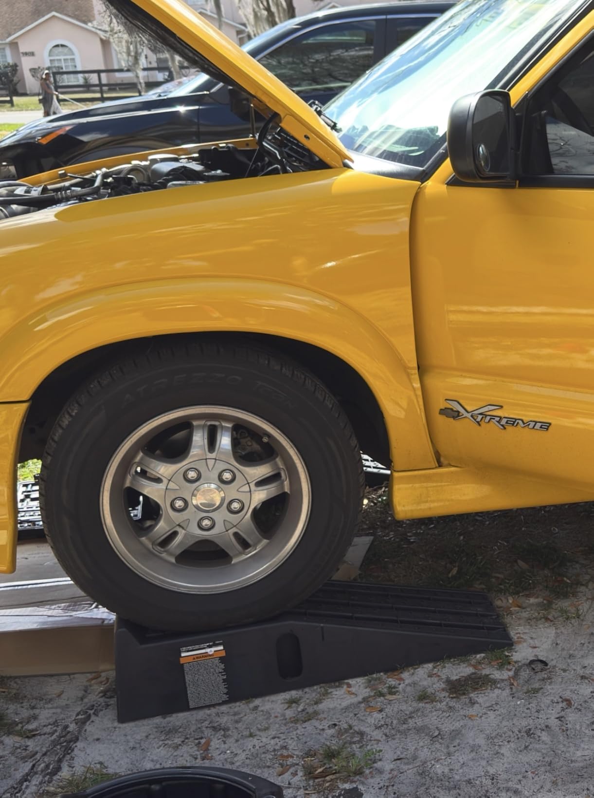Ironton Poly Car Ramp Set, 12,000-Lb. GVW, 35.5in.L x 12in.W, 2-Pc. | High-impact construction, 6,000-lb. capacity per ramp, Non-skid tread, Rubber feet, Fits cars/SUVs/trucks/vans customer photo 2