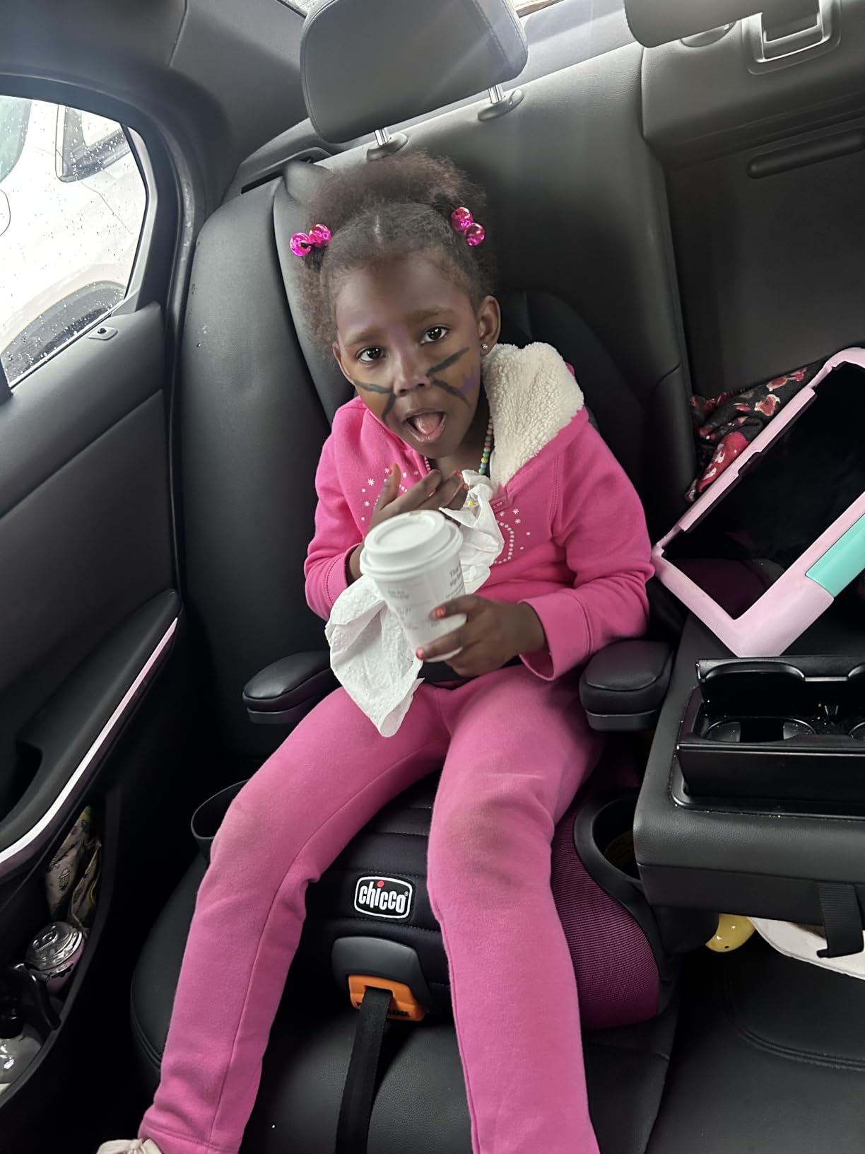 Chicco GoFit Plus Backless Booster Car Seat with Latch, 40-110 lbs | Stream/Blue, ErgoBoost contoured seat, quick-release LATCH, washable pad, 2 cup holders, booster seat for ages 4+, 40-110 lbs customer photo 2