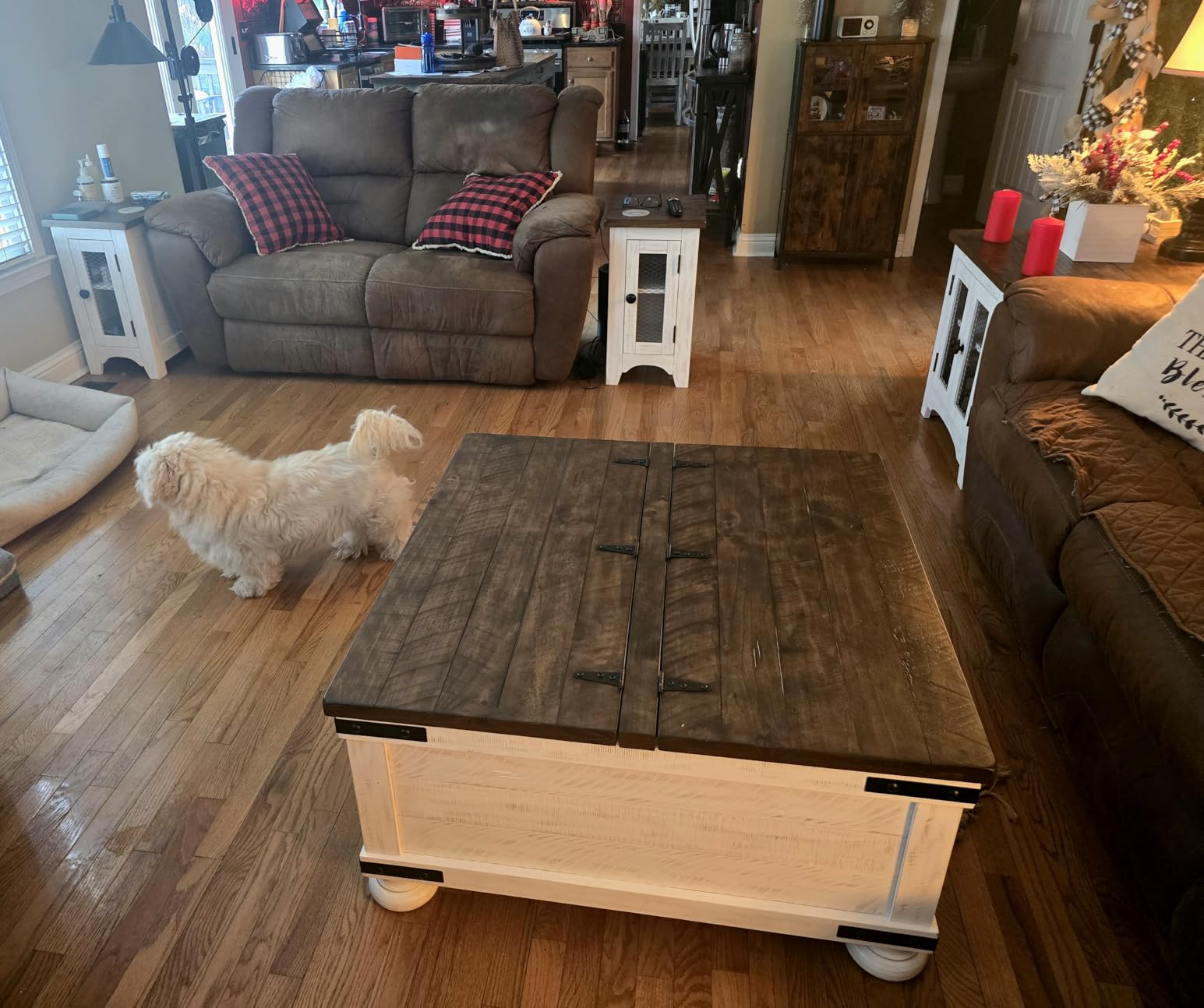 Signature Design by Ashley Lift Top Coffee Table with Storage, Farmhouse customer photo 1