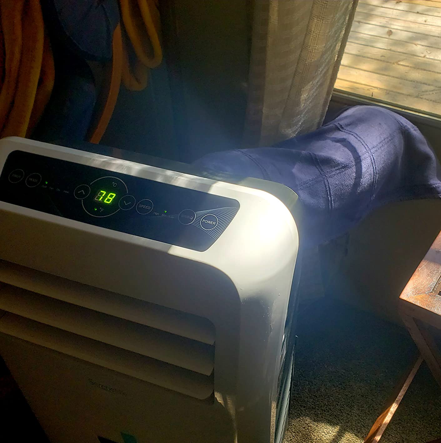 SereneLife Portable Air Conditioner With Heat & Built-in Dehumidifier 12,000 BTU, Portable Heater & AC For Rooms Up to 550 Sq. Ft. - Remote Control & Window Mount Exhaust Kit Included customer photo 2
