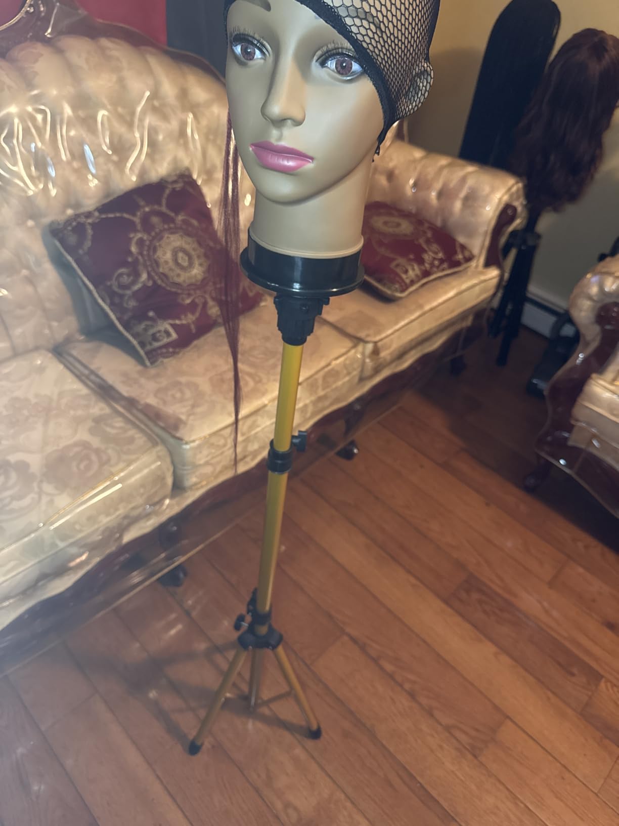 Klvied Wig Stand Tripod, Adjustable 34.64-51.48in, 0.8in Top Base customer photo 1
