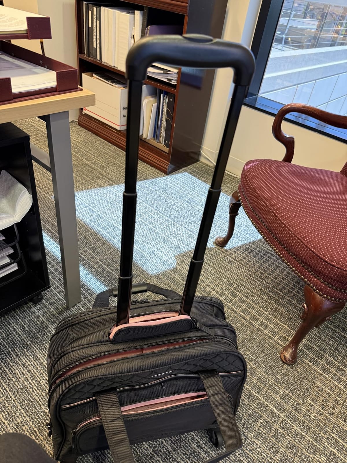 Kensington Contour 2.0 Laptop Rolling Bag, Briefcase, Laptop Spinner, Laptop Roller Bag wheeled,15.6”, Water Resistant, Black (K60380WW) customer photo 1