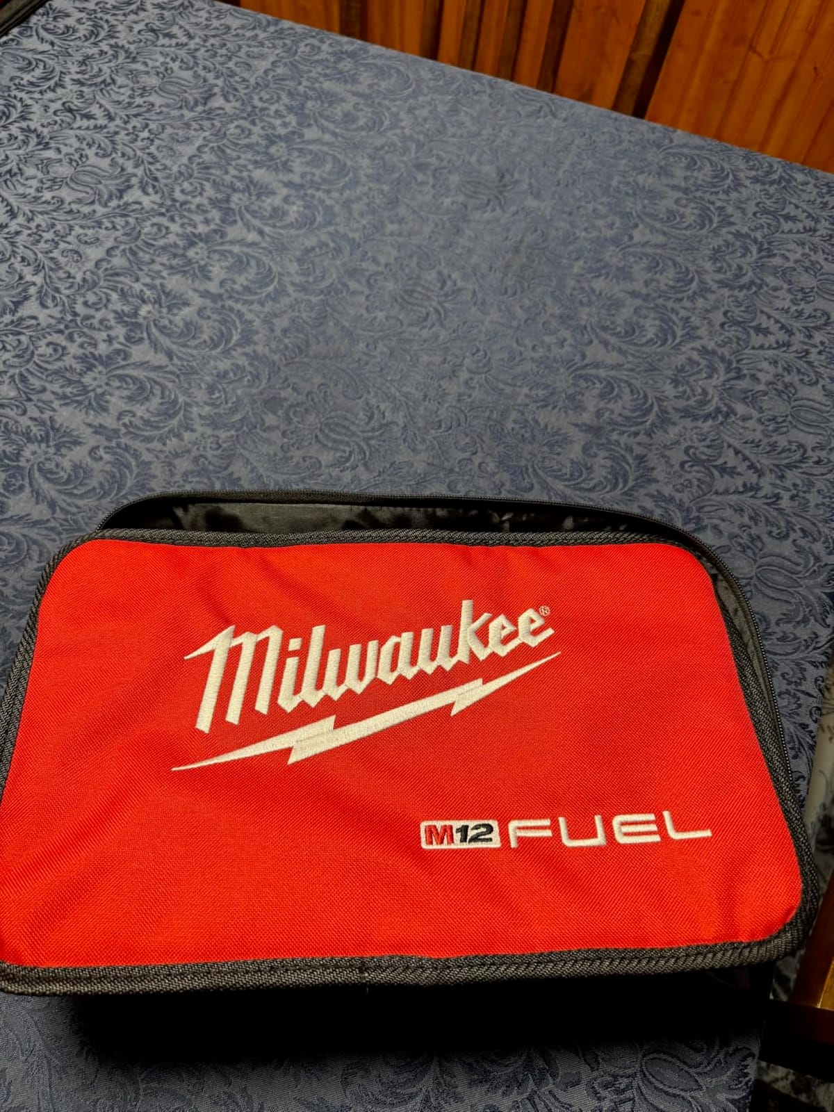 Milwaukee M12 FUEL SURGE 1/4 in. Hex Hydraulic Driver 2 Battery Kit customer photo 1