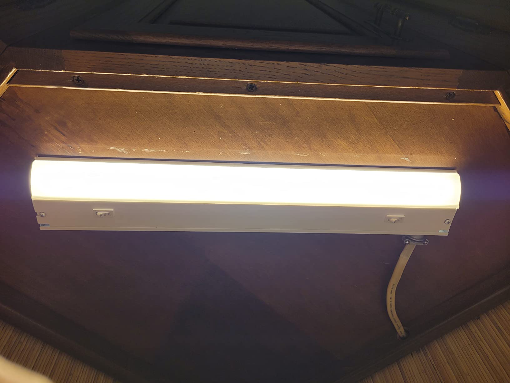 UltraPro 36 Inch Hardwired Under Cabinet Light, Dimmable 1283 Lumens customer photo 2
