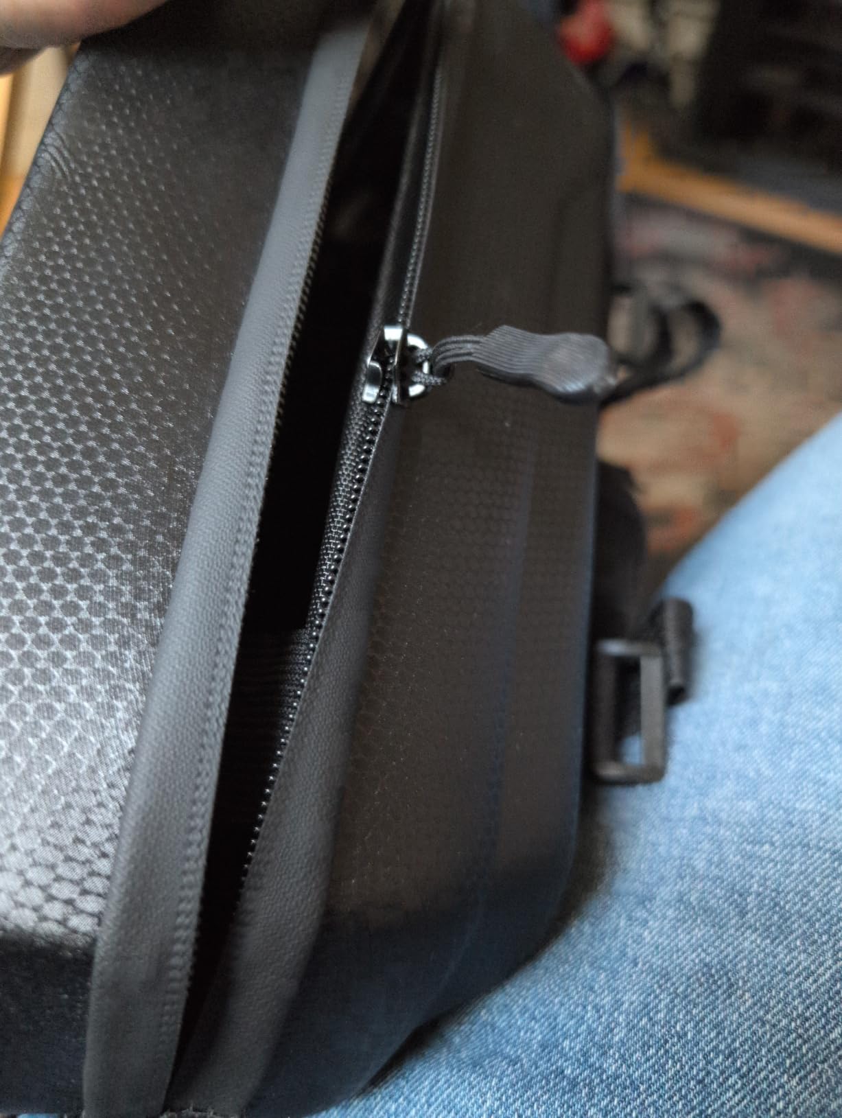 Hiboy Electric Scooter Storage Bag, EVA Hardshell Front Handlebar Bag customer photo 2