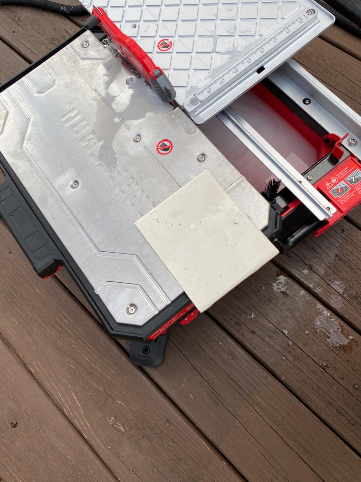 CRAFTSMAN V20 Tile Cutter, Wet Tile Saw, Compact Sliding Cart, 7 inch, Cordless, Battery and Charger (CMCS4000M1) customer photo 1