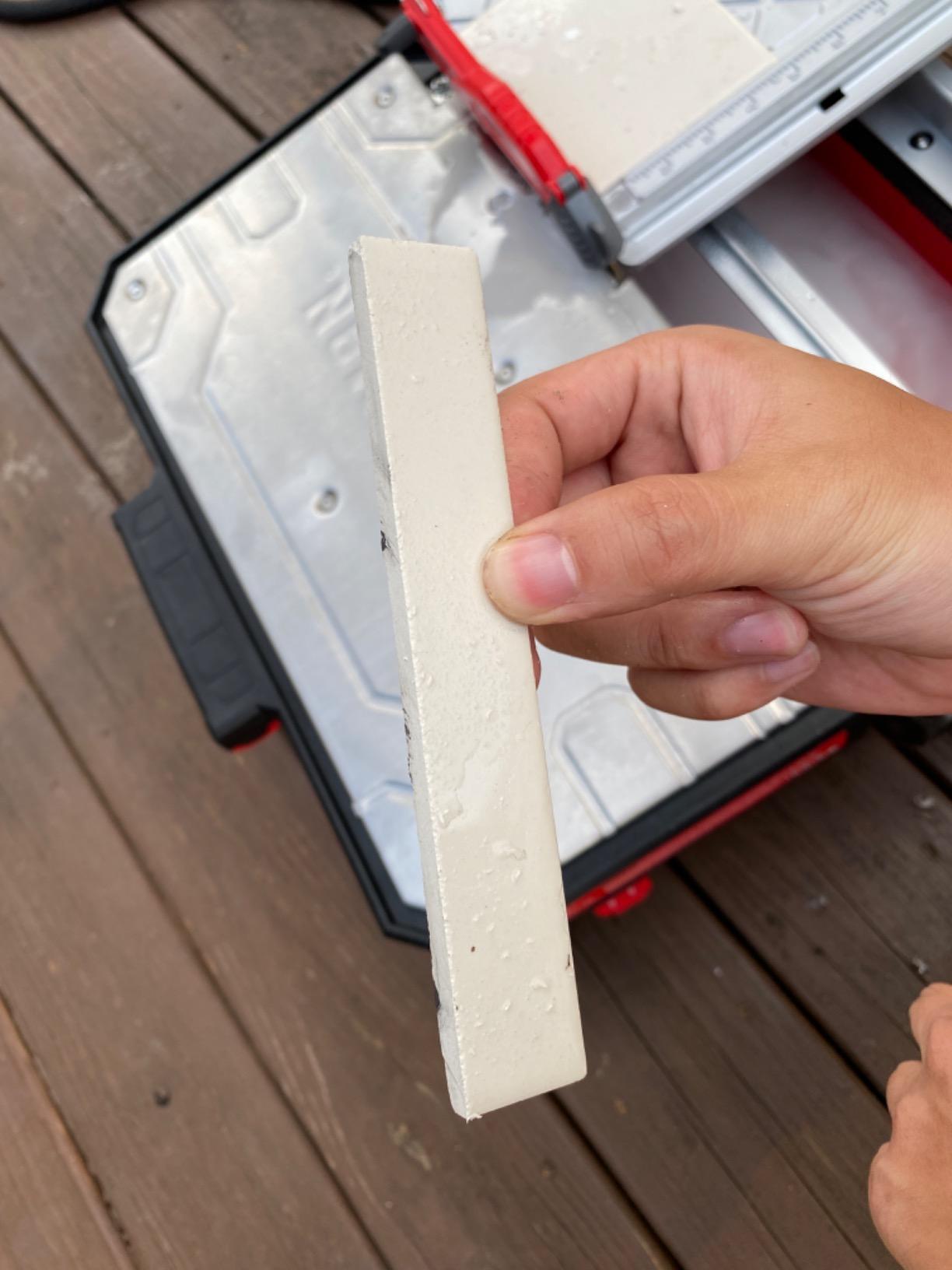 CRAFTSMAN V20 Tile Cutter, Wet Tile Saw, Compact Sliding Cart, 7 inch, Cordless, Battery and Charger (CMCS4000M1) customer photo 2