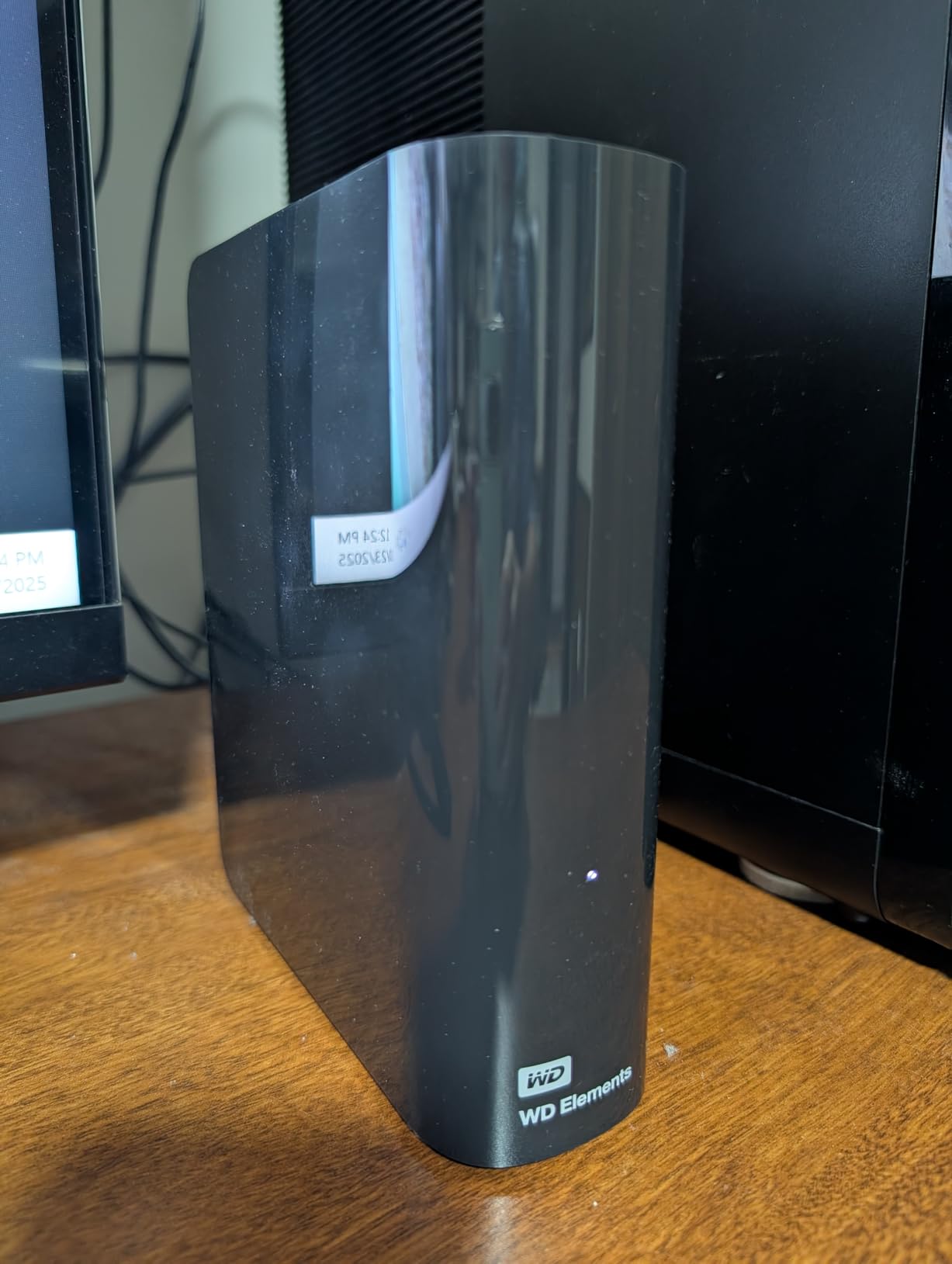 Western Digital WD 5TB Elements Portable External Hard Drive for Windows, USB 3.2 Gen 1/USB 3.0 for PC & Mac, Plug and Play Ready - WDBU6Y0050BBK-WESN customer photo 1