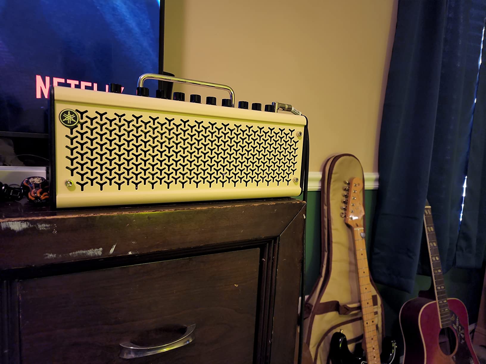 Yamaha THR10II Wired Desktop Guitar Amp, 10W - Compact Modeling Amplifier for Home Practice customer photo 1