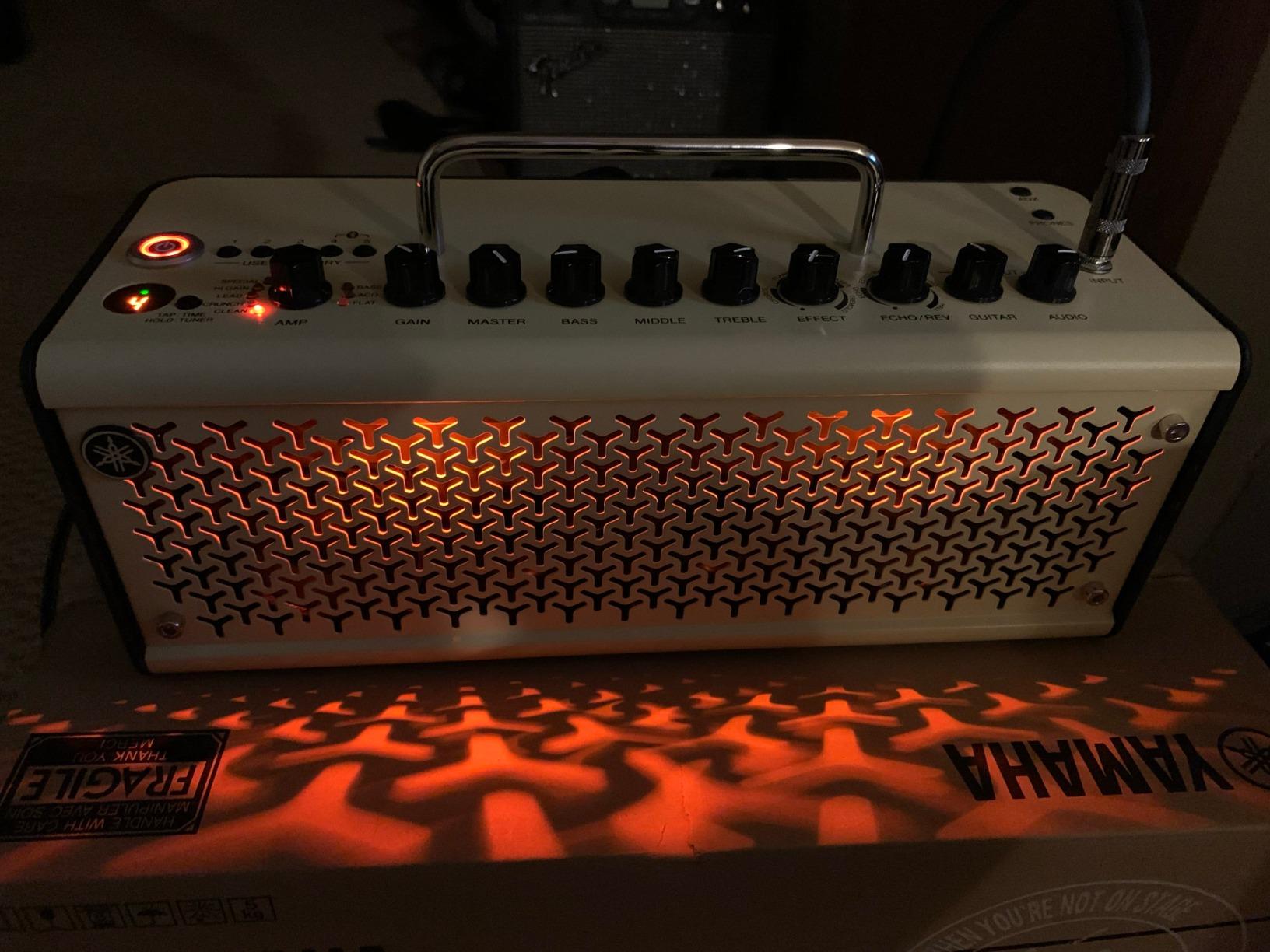 Yamaha THR10II Wired Desktop Guitar Amp, 10W - Compact Modeling Amplifier for Home Practice customer photo 2