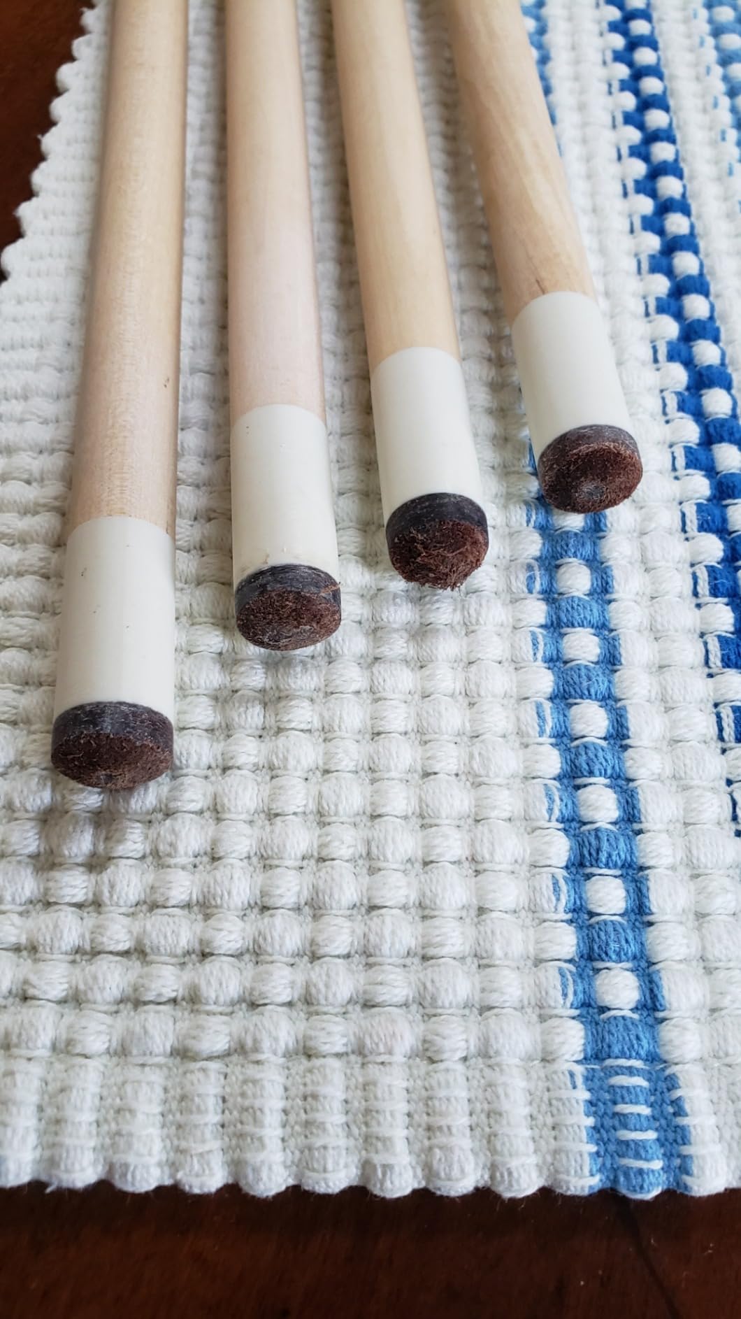 Prosniper Premium Pool Sticks Set of 4 | 58-Inch, 19-Oz Canadian Maple Pool Cue with Low-Deflection Shaft & 4 Extra Chalks | Pro-Grade Billiard Cue for Home & Bar Play customer photo 1