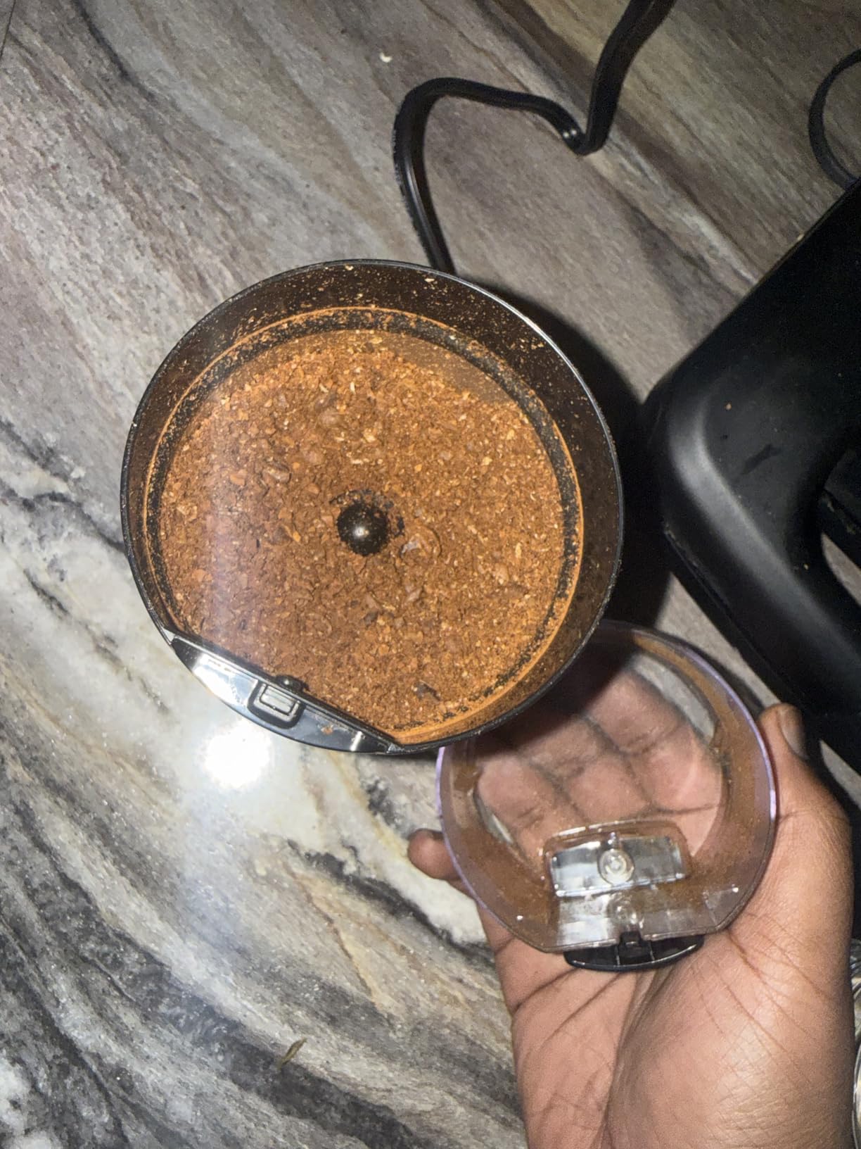 BLACK+DECKER One-Touch Coffee & Spice Grinder with Stainless Steel Blades customer photo 2
