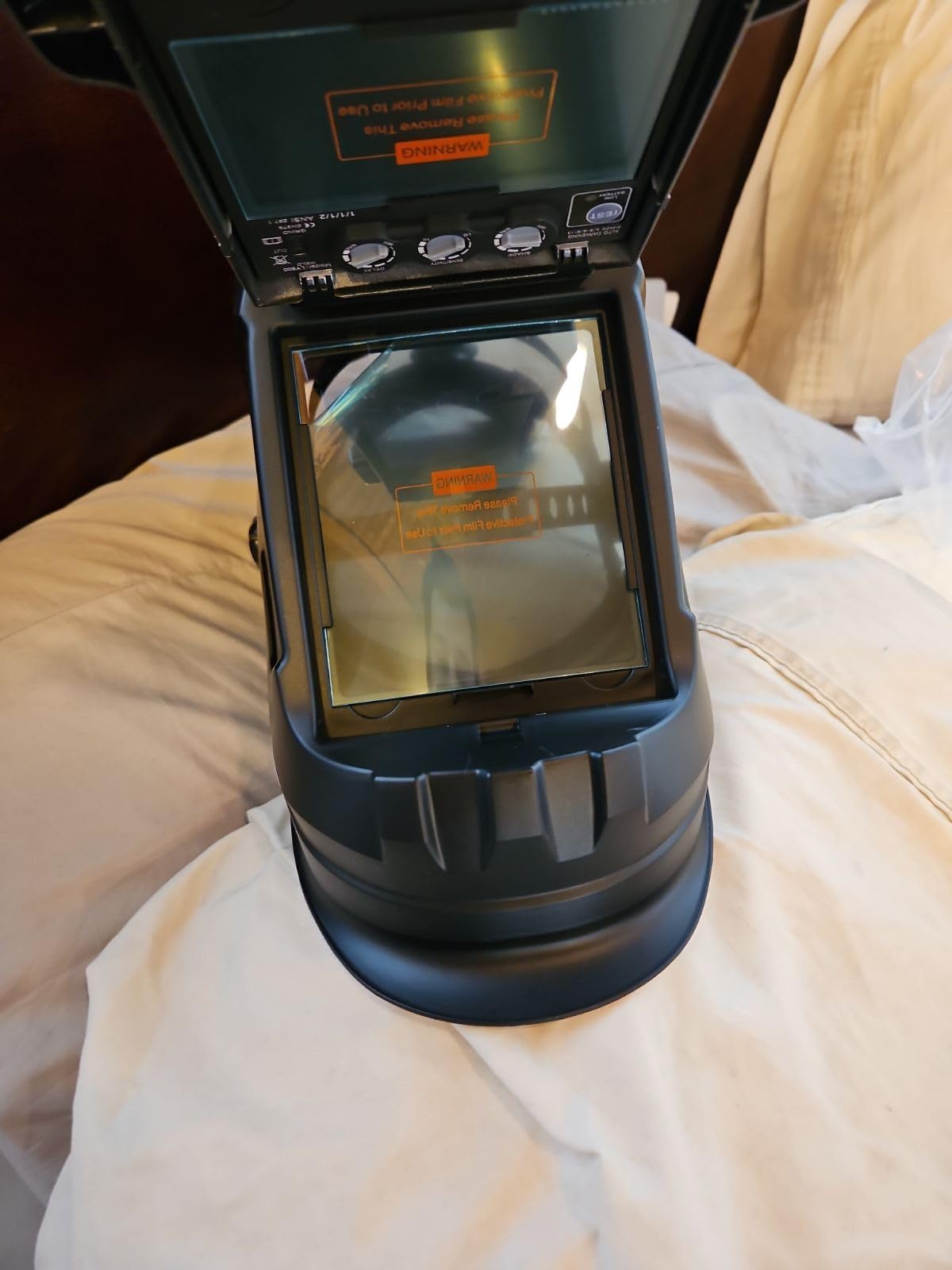 TOOLIOM True Color Auto Darkening Welding Helmet with Large View customer photo 2