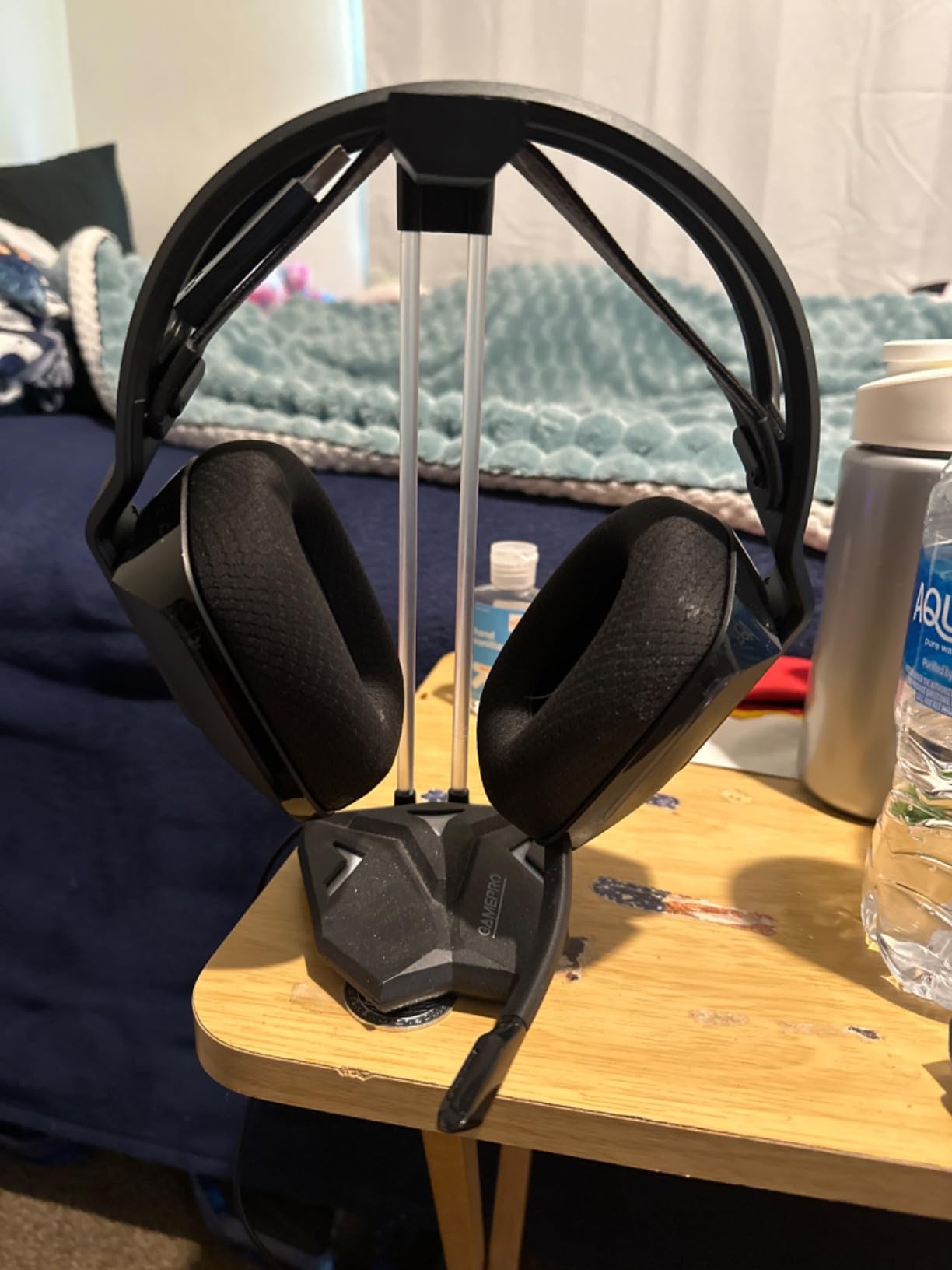 Logitech G733 Lightspeed Wireless Gaming Headset - White | Suspension headband, LIGHTSYNC RGB, Blue VO!CE mic technology, PRO-G audio drivers customer photo 1