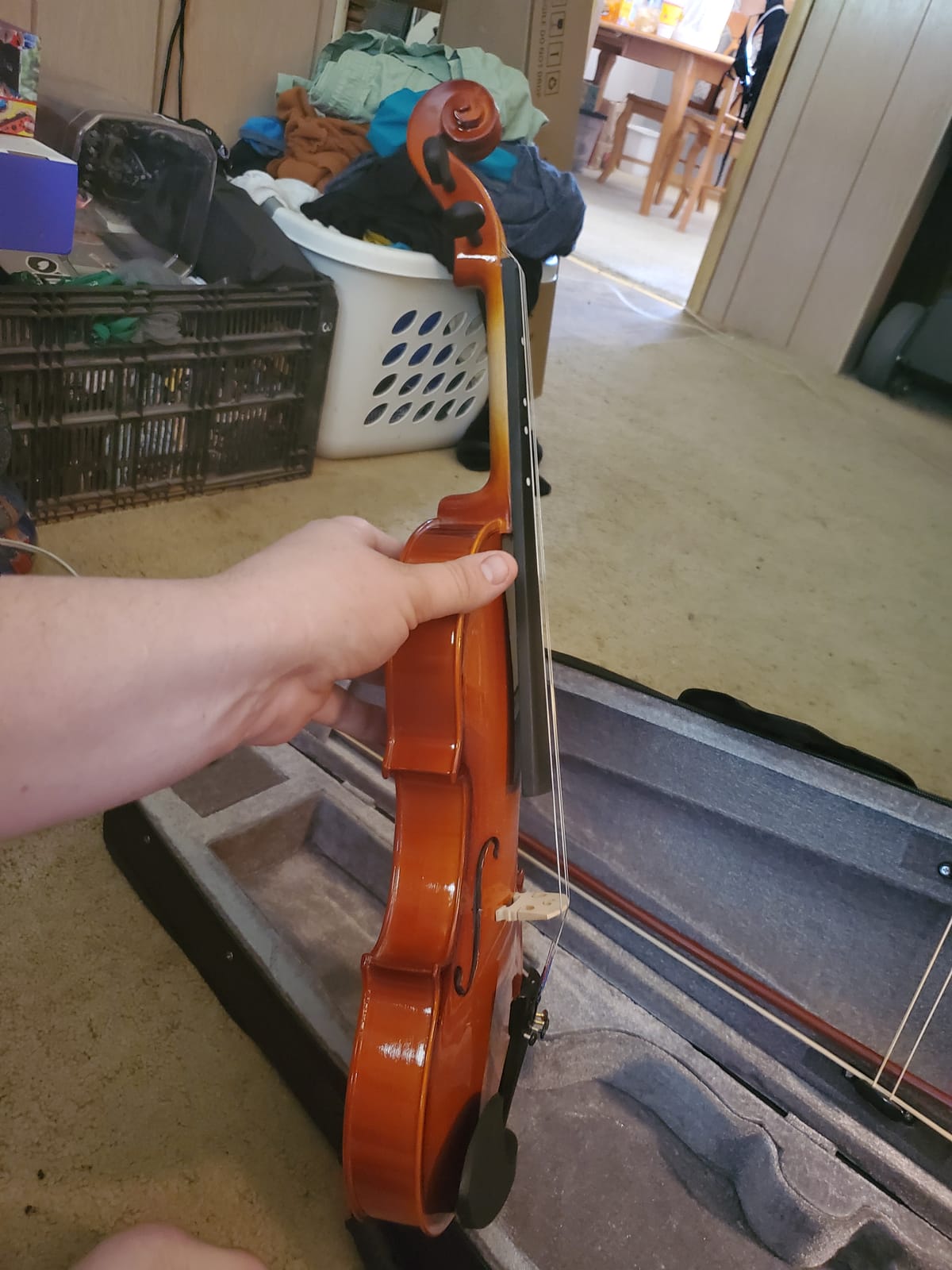 Eastar 3/4 Violin for Beginners, Violins Kit for Student, Fiddle with Hard Case, Rosin, Shoulder Rest, Bow, and Extra Strings (Imprinted Finger Guide on Fingerboard) customer photo 2