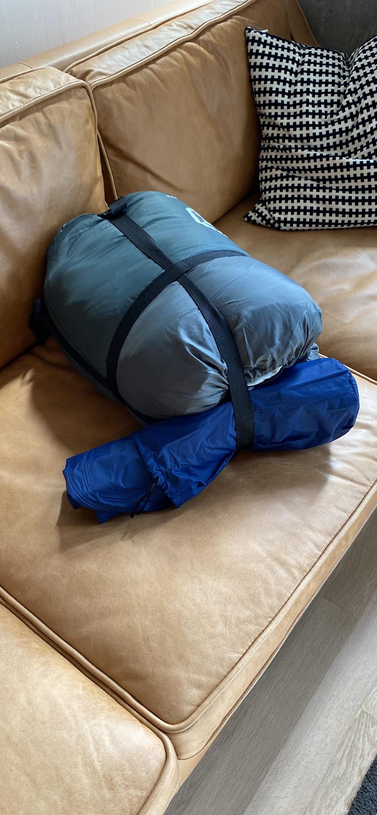 VENTURE 4TH Backpacking Sleeping Bag for Camping - Single, XXL & Double | Water-resistant, breathable polyester. Compresses into included stuff sack for easy carry. Warm & Cold Weather Options customer photo 2