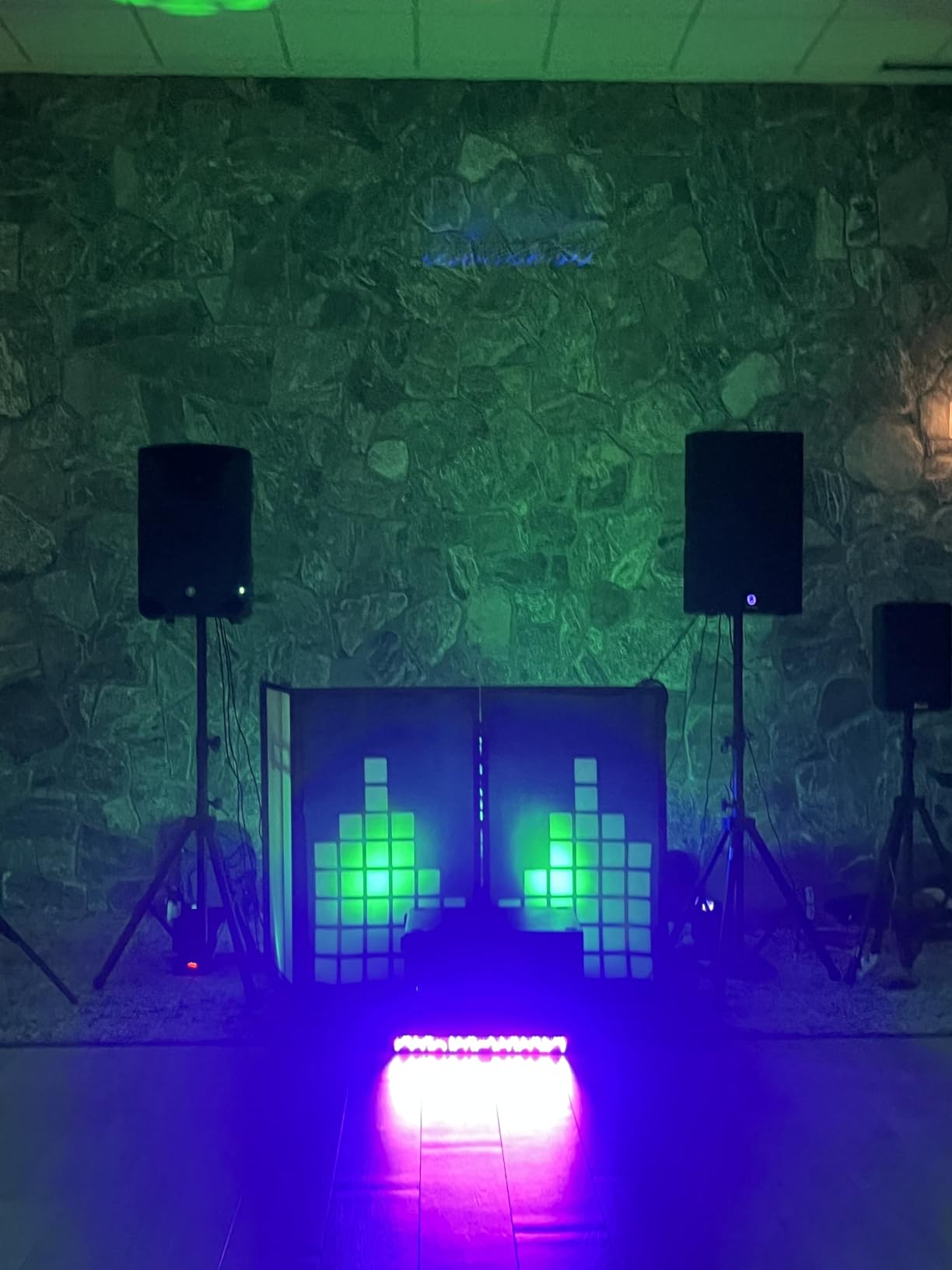 U`King Stage Lights Moving Head Lights 8 Gobos 8 Colors 11 Channels 25W Spotlights DMX 512 with Sound Activated for Wedding DJ Party Stage Lighting 2PCS customer photo 1