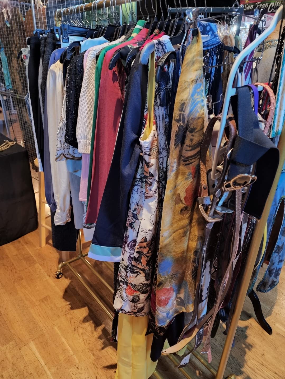 Rolling Gold Clothing Racks on Wheels, Retail Display Industrial Pipe Clothing Racks for Hanging Garment Racks for Boutiques, Home customer photo 1
