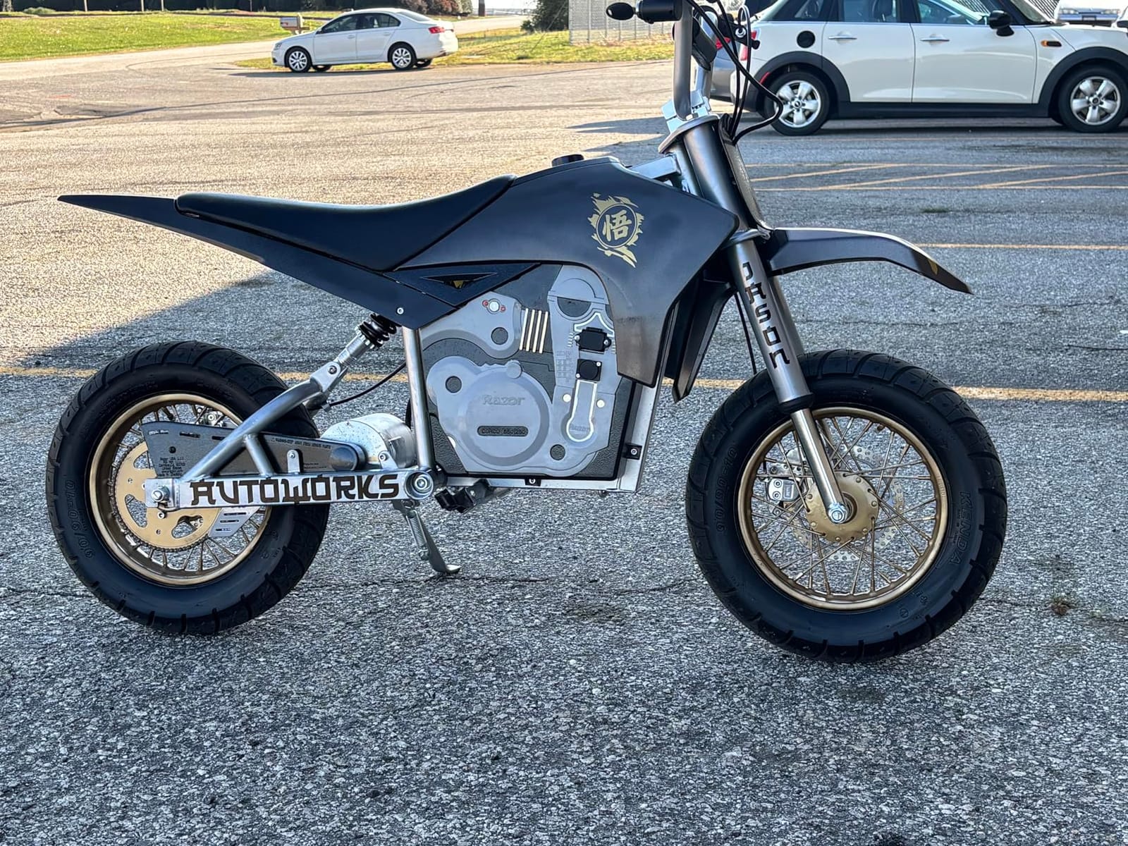 Dirt Rocket SX500 eBike | Electric Motorcycle | Iconic Wheeled Ride-On For Kids Age 14+ | High Performance Suspension | 500W/36V Motor | Up To 15 MPH, 40 Mins; 175 Lbs customer photo 2