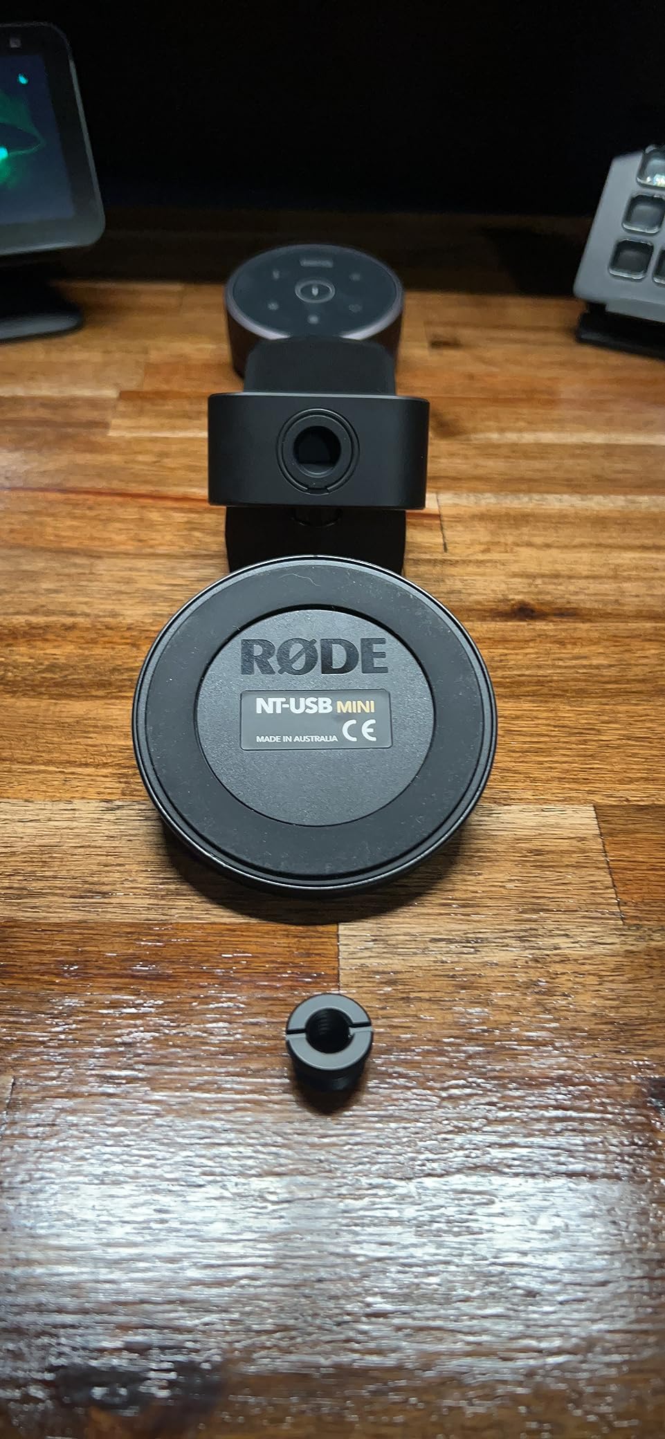 RØDE NT-USB Mini Studio-Quality USB Condenser Microphone for Podcasting, Streaming, Gaming, Music Production customer photo 2
