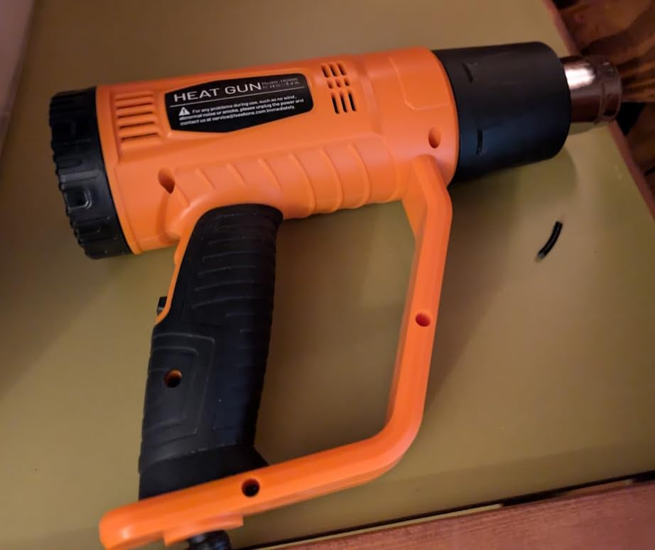 SEEKONE Heat Gun 1800W with 1112℉&752℉ 2 Temperature Settings for Crafting | 2-Speed Airflow 500/250L/min, Ergonomic Handle, Overheat Protection, 4 Nozzles For Vinyl Wrap, Shrink Wrap, Paint Removal customer photo 1