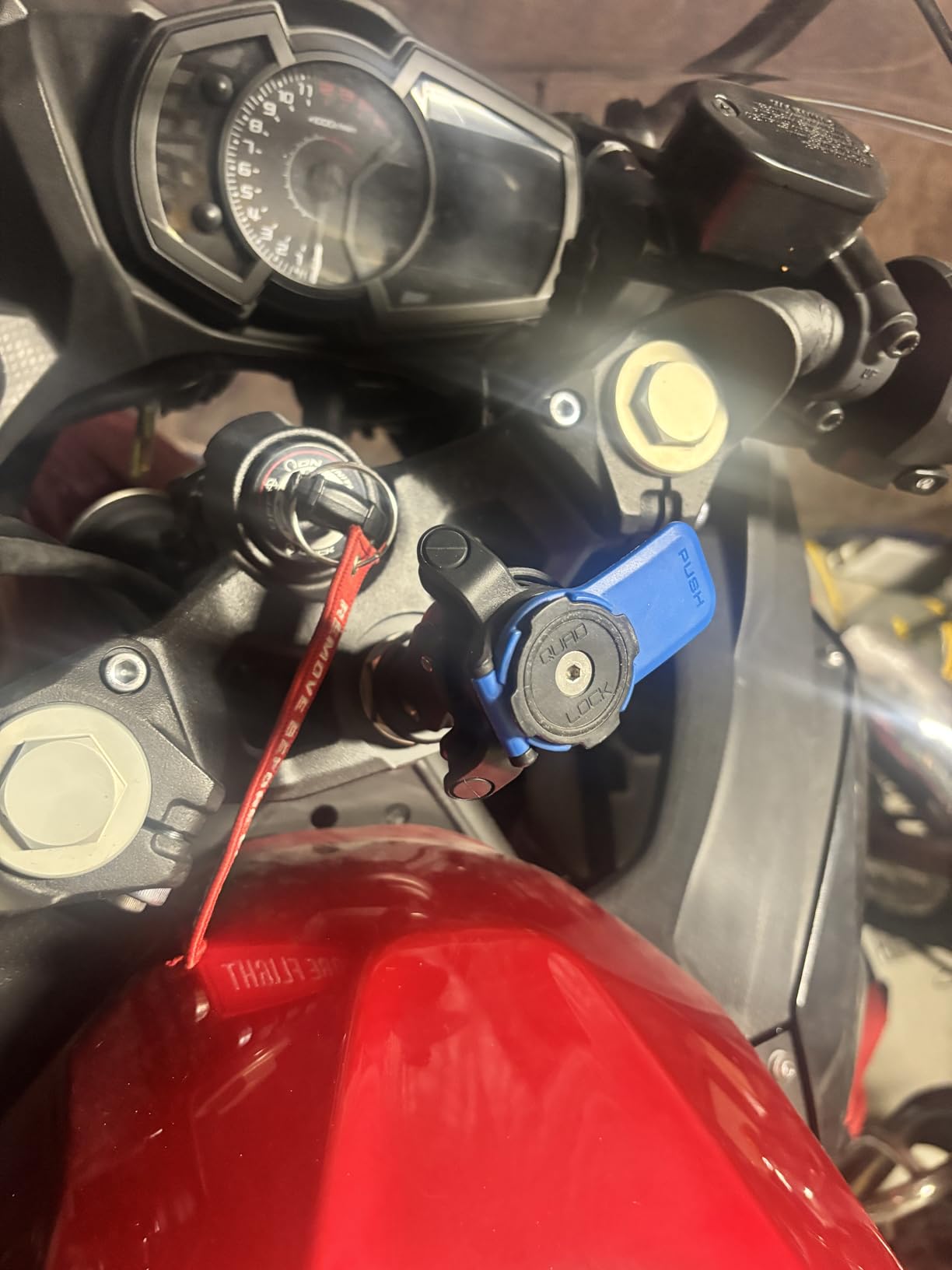 Quad Lock Motorcycle Handlebar Phone Mount for iPhone, Galaxy Pixel and Universal Adapters customer photo 2