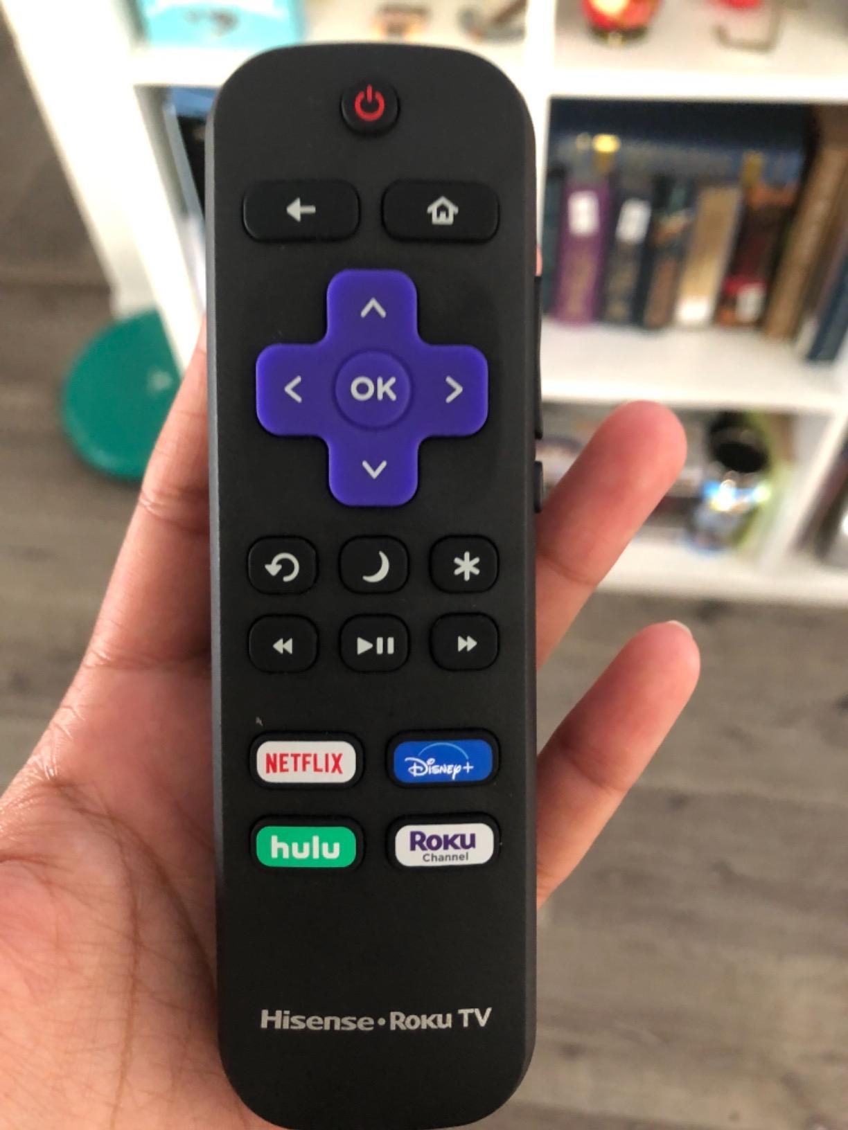 Hisense 43-Inch Class R6090G Roku 4K UHD Smart TV with Alexa Compatibility (43R6090G, 2020 Model) customer photo 1