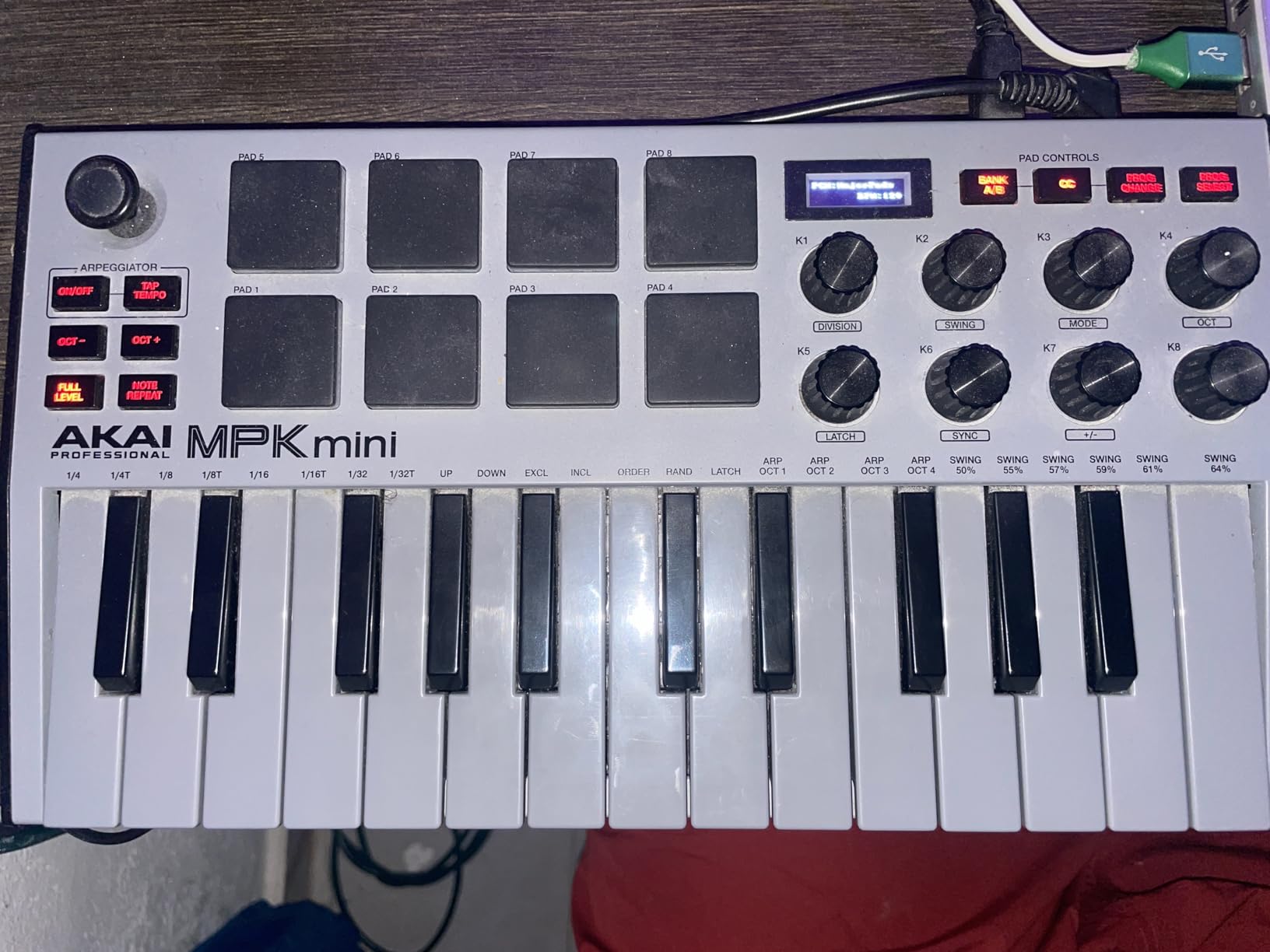 Akai Professional MPK Mini MK3 25-Key USB MIDI Keyboard Controller customer photo 2