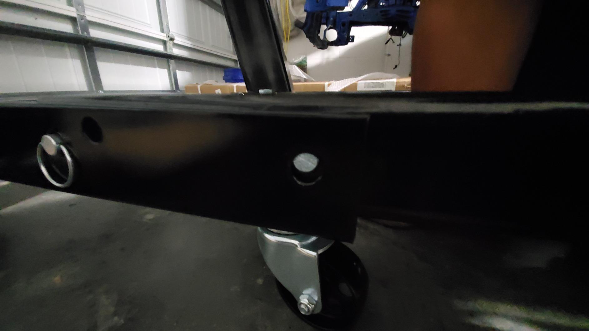 Goplus 2 Ton Folding Engine Lift with 6 Wheels, Heavy Duty Steel Hydraulic Shop Crane, Cherry Picker for Garage, Workshop, 4400 LBS customer photo 2