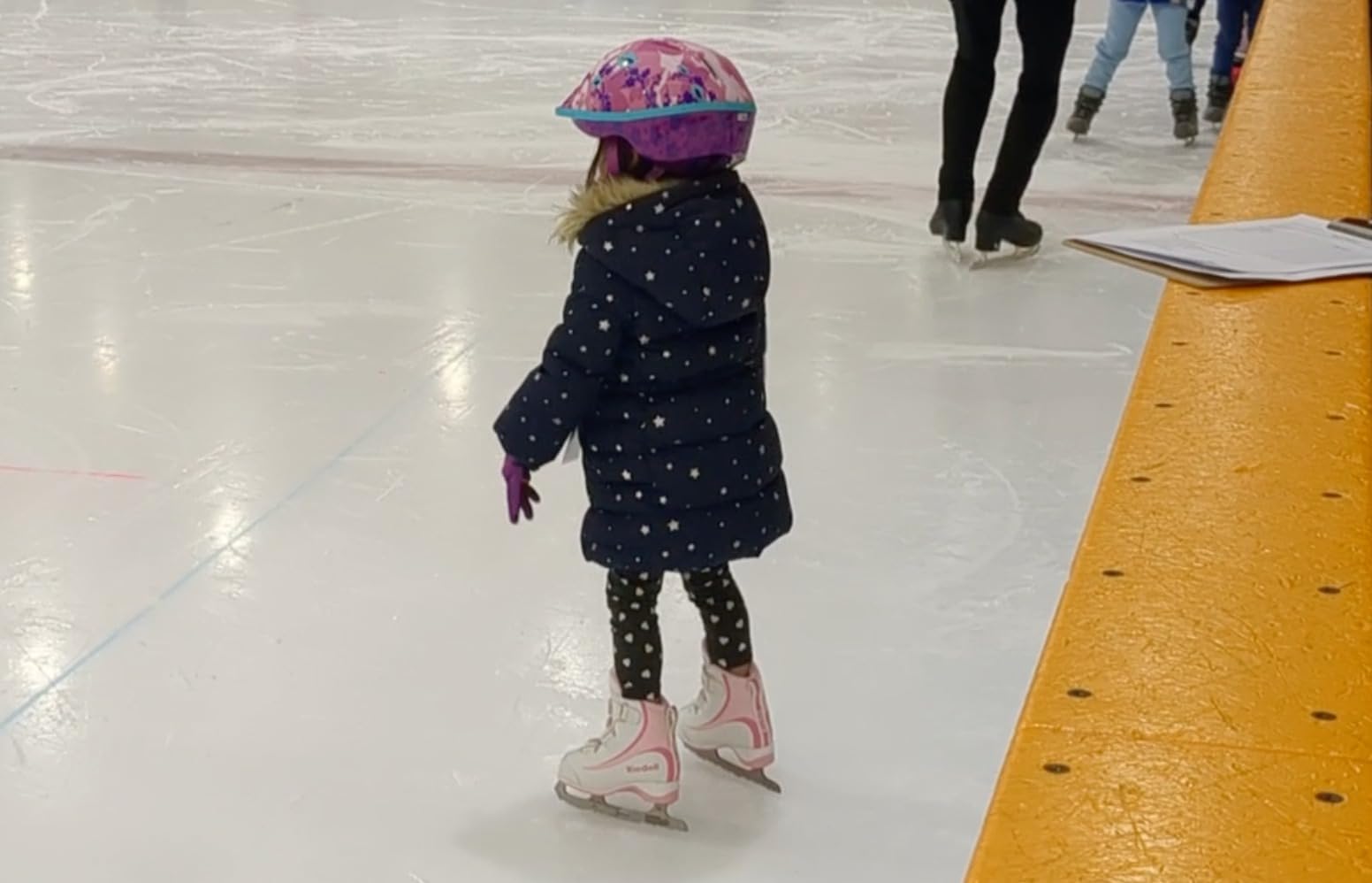 Riedell Soar Junior Kids Ice Skates - Beginner Recreational Skates with Thinsulate Insulation customer photo 1