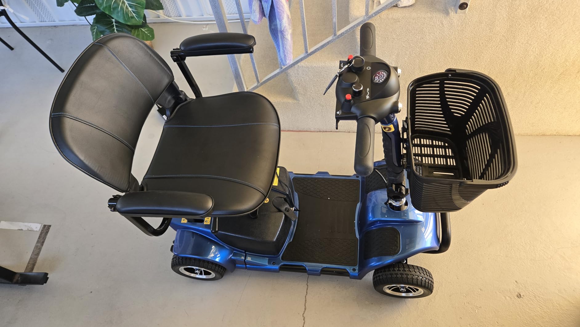 Vive 4 Wheel Mobility Scooter - Electric Powered Wheelchair Device | Compact Heavy Duty Mobile for Travel, Adults, Elderly - Long Range Power Extended Battery with Charger & Basket customer photo 1