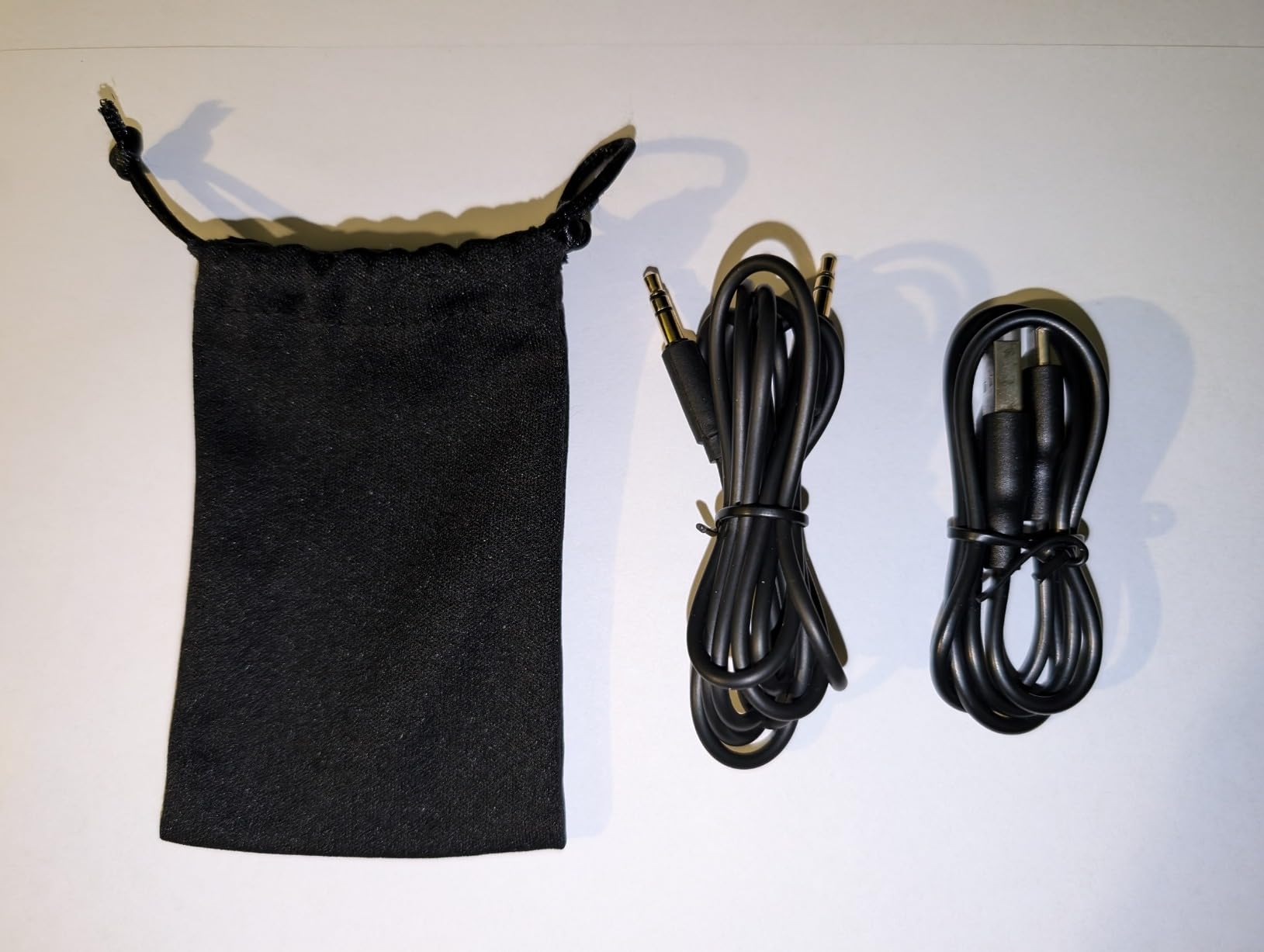 Soundcore by Anker Q30 Hybrid Active Noise Cancelling Headphones, Black | Over-Ear, Bluetooth, Multiple Modes, Hi-Res, Custom EQ via App, 50H ANC Playtime, Comfortable Fit, Multipoint Connection customer photo 1