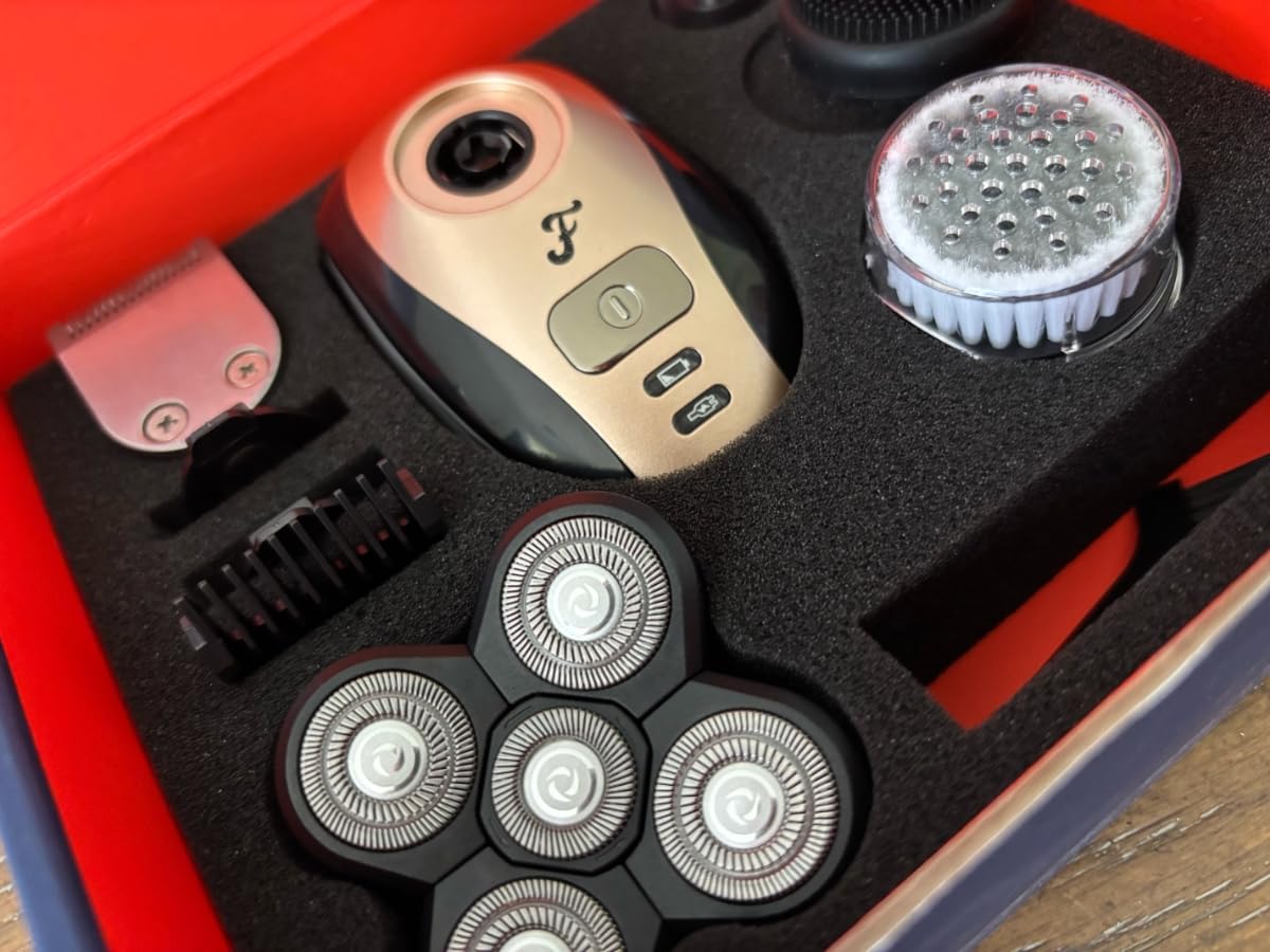 Freebird FlexSeries Electric Head & Body Hair Shaver - Mens Cordless Rechargeable Wet/Dry Skull Bald Head Back & Groin Waterproof Razor with Rotary Blades, Clippers, Nose Trimmer, Brush, Massager customer photo 2
