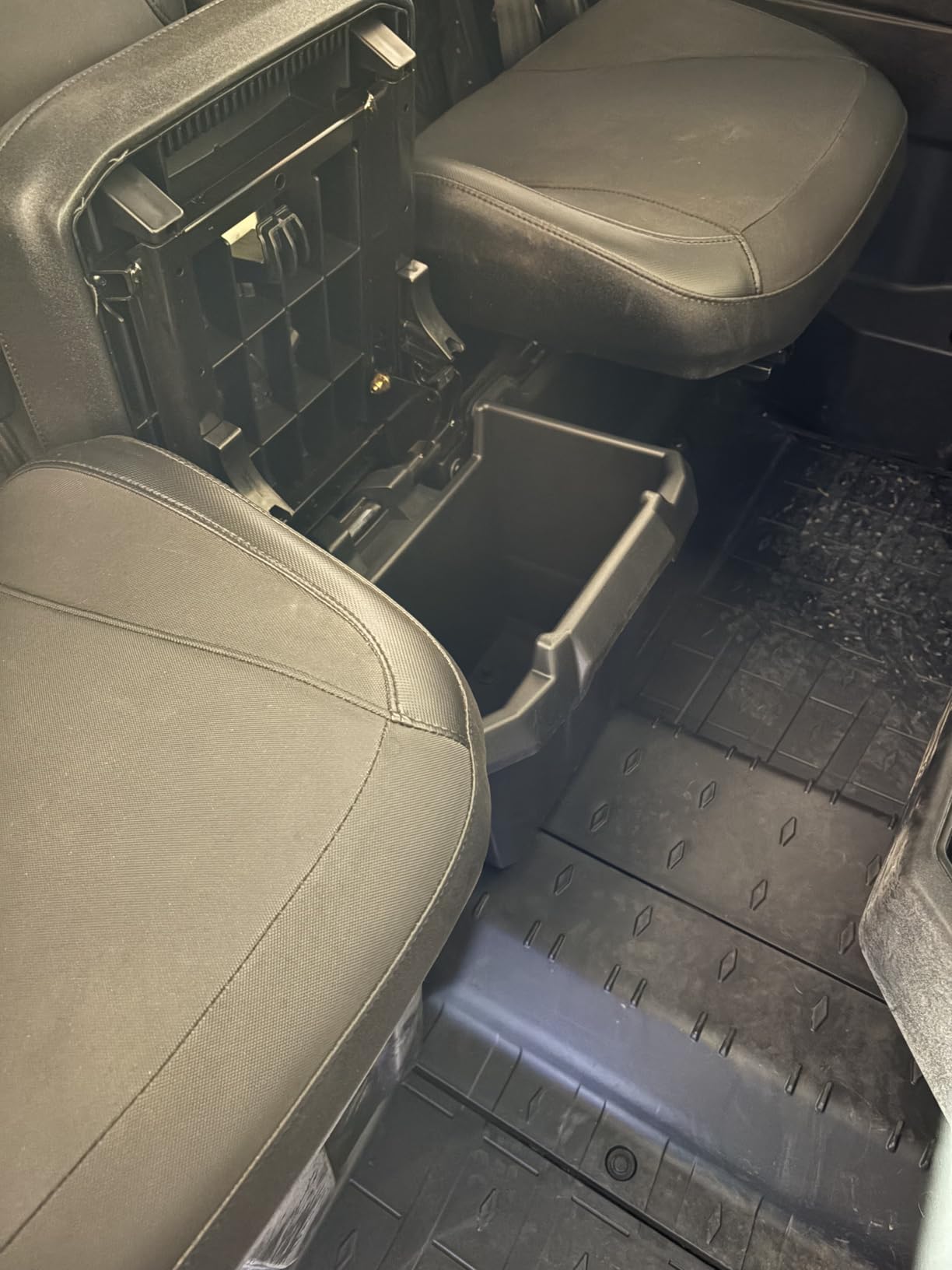 KEMIMOTO Center Underseat Storage Bin Compatible with Defender Max 2016+ | 2-Gal (8L) Capacity, Waterproof Design, Lift-Seat Access, Removable Bin, Replaces OEM 715003446 customer photo 1