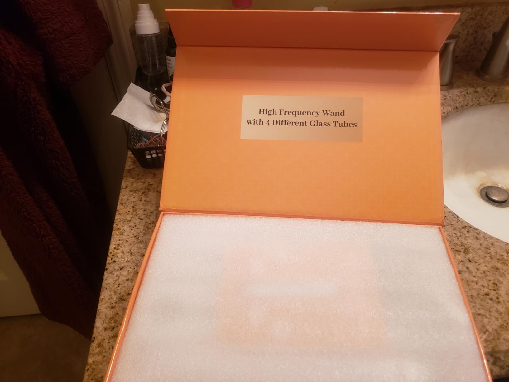 TUMAKOU Portable High Frequency Facial Machine - Orange, High Frequency Face Skin Wand Device customer photo 2