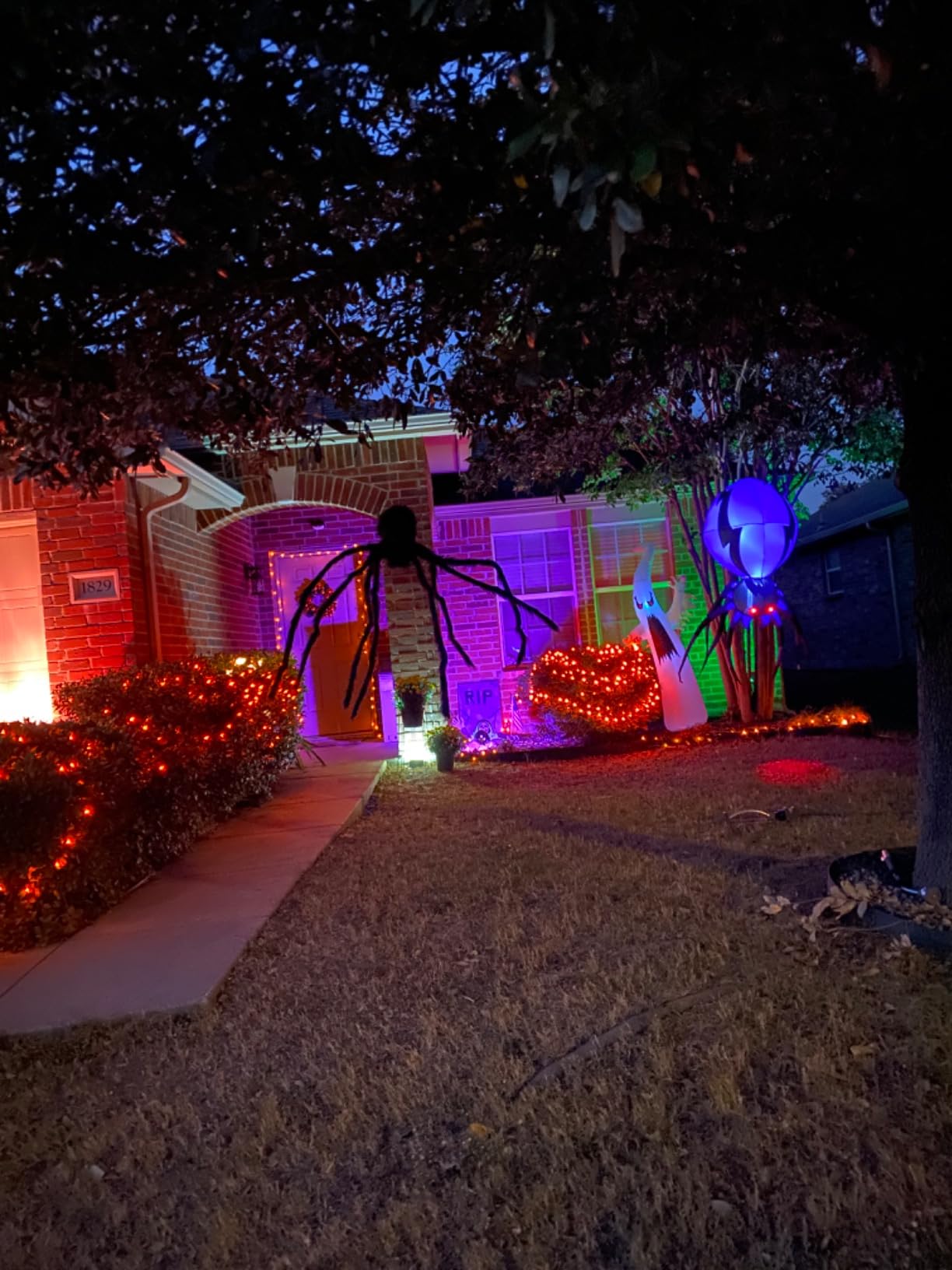 GOOSH 6 FT/12 FT Halloween Inflatables Ghost Outdoor Decorations Blow Up Yard Scary Red Eye Dimming Ghost with Built-in Colorful LEDs for Garden Lawn Indoor Party Decor customer photo 2