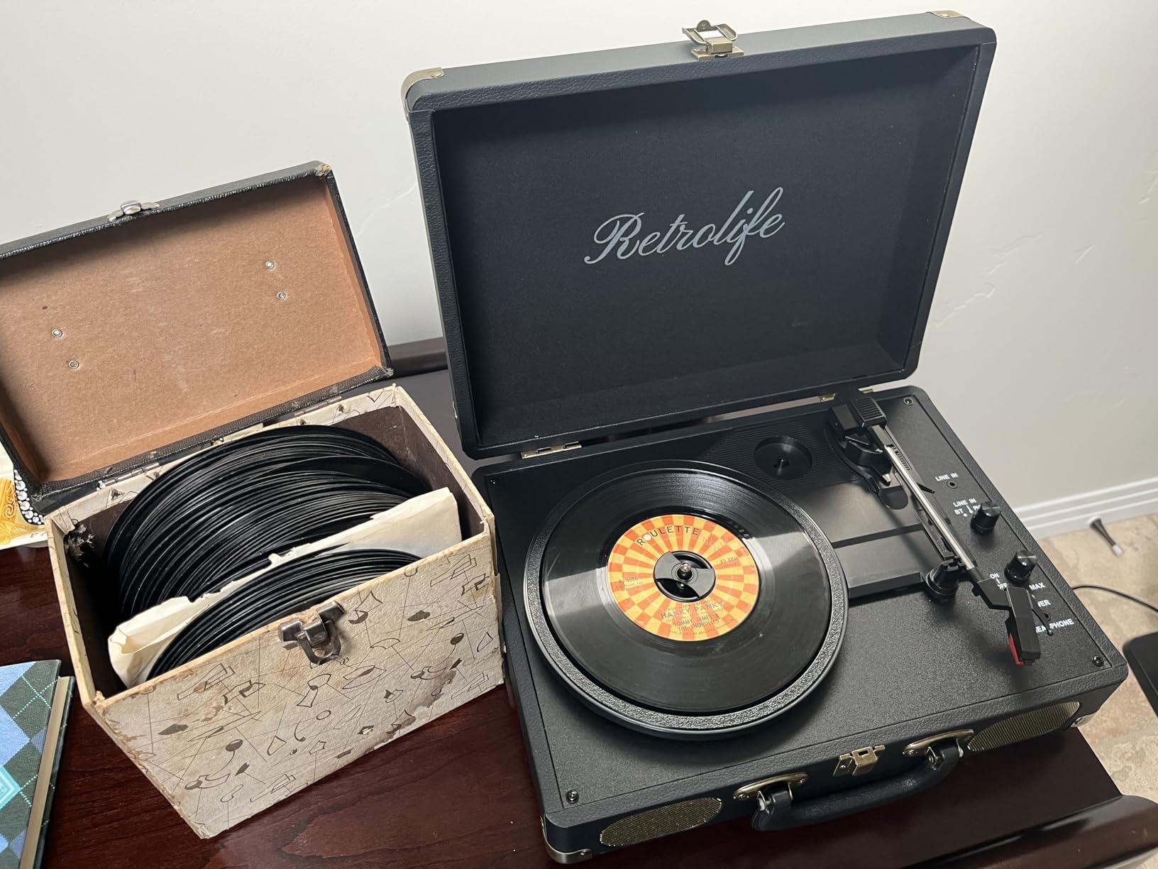 Retrolife Vinyl Record Player with Speakers, Bluetooth Vinyl Player-Black | 3-Speed BT Turntable, Belt-Driven, RCA Line Out & Headphone Jack, Auto Stop, Plays 7/10/12