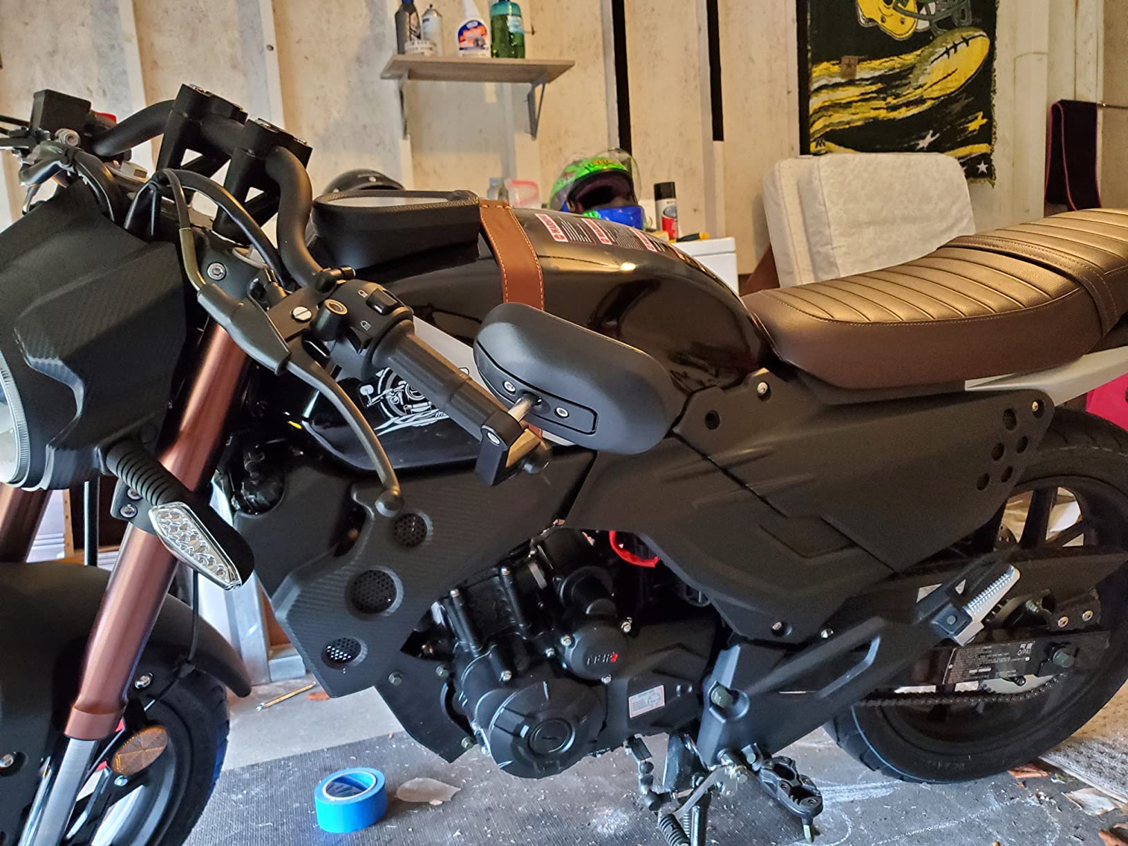X-PRO Lifan KPM 200 Adult Motorcycle 200cc Gas Street Motorcycle Electric Fuel Injection 17HP 6 Speed made by Lifan (Black) customer photo 2