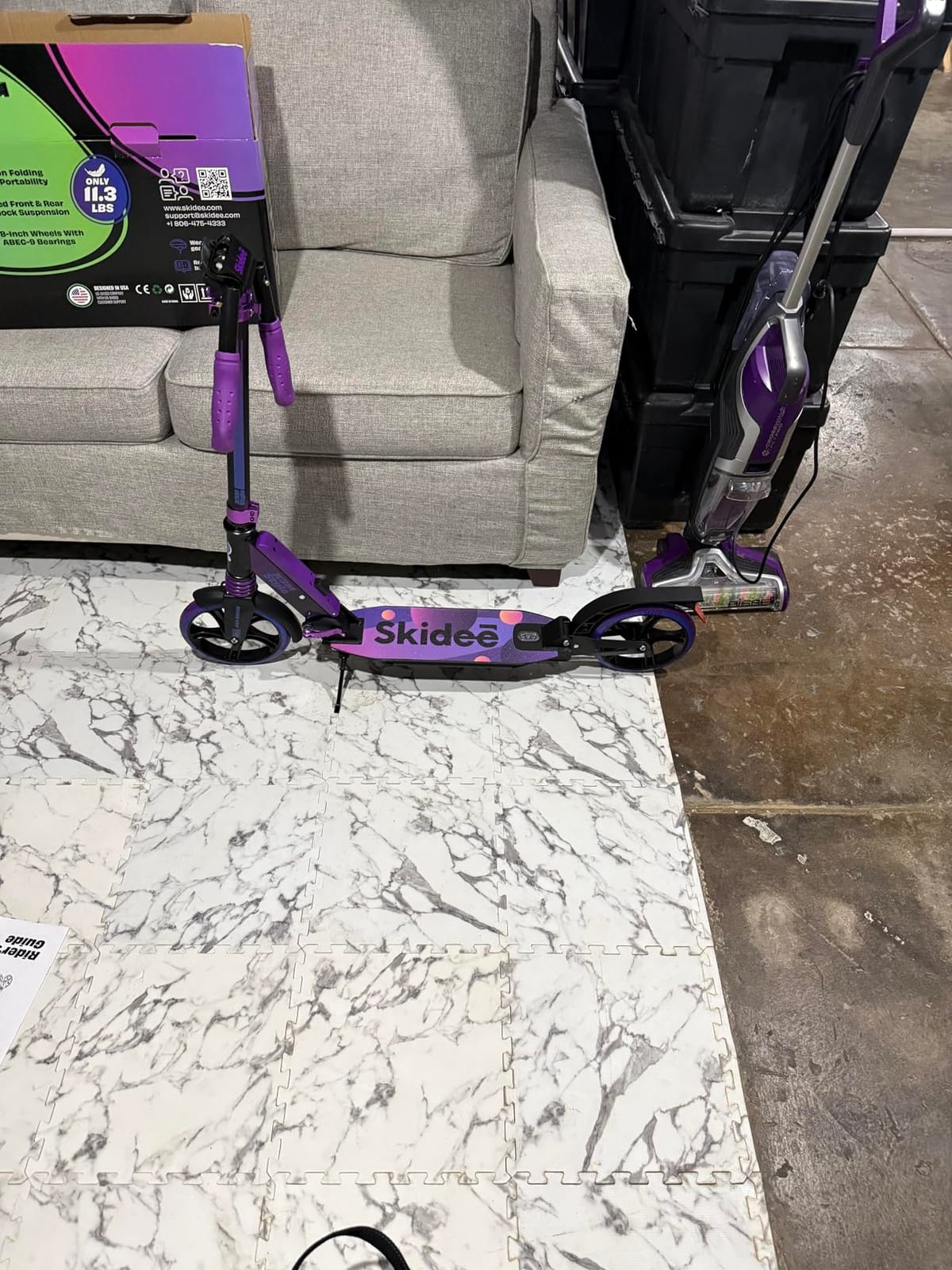 Skidee Adult & Teen Scooter Adjustable Height, Folding, Large Wheels, Lightweight, Durable, Anti-Shock Suspension, Up to 220 lbs customer photo 1