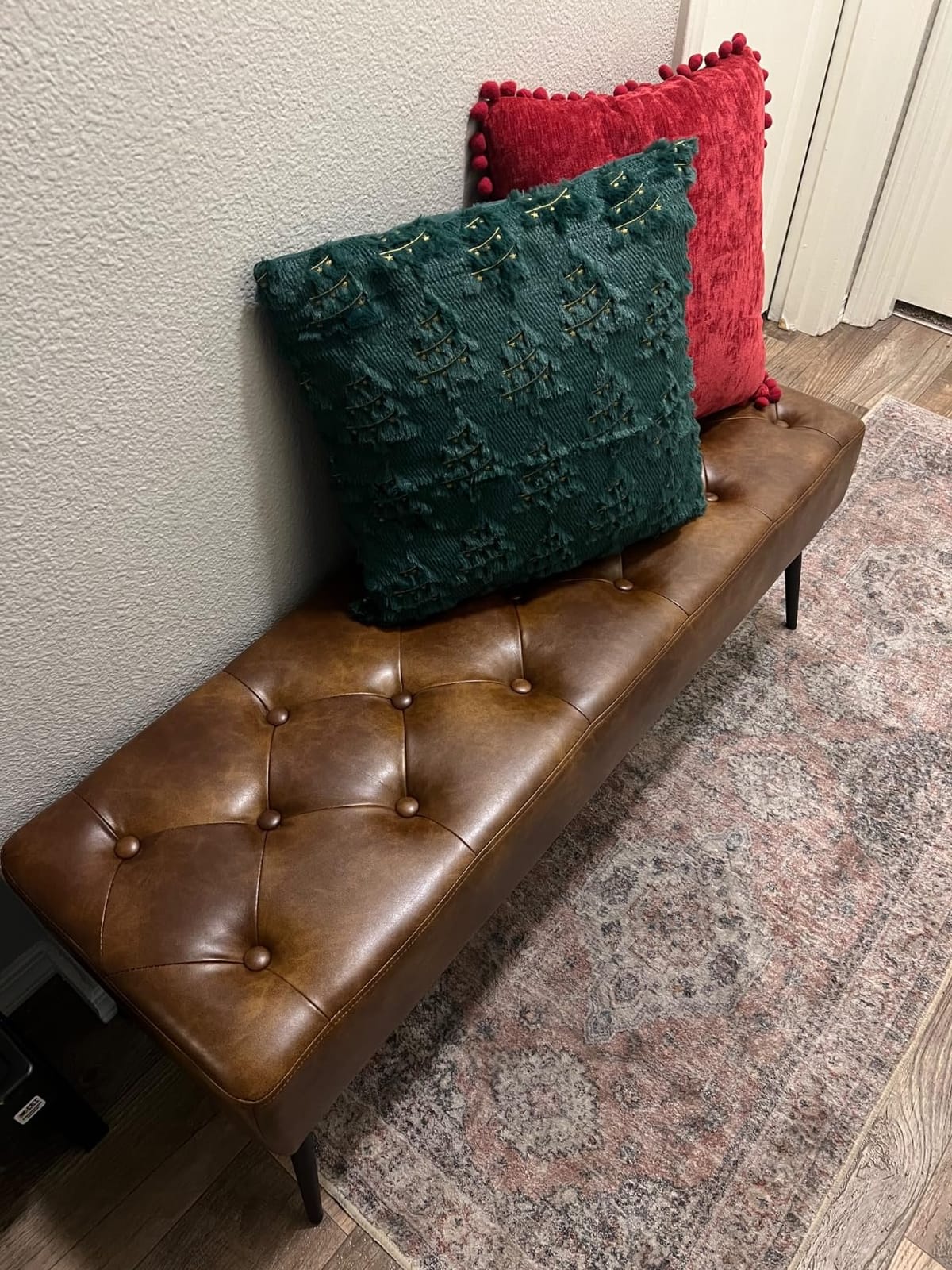 DUHOME Button-Tufted Ottoman Bench, Upholstered Bedroom Benches Leather Footrest Stool Accent Bench for Entryway Dining Room Living Room Bedroom End of Bed, Yellowish Brown customer photo 1