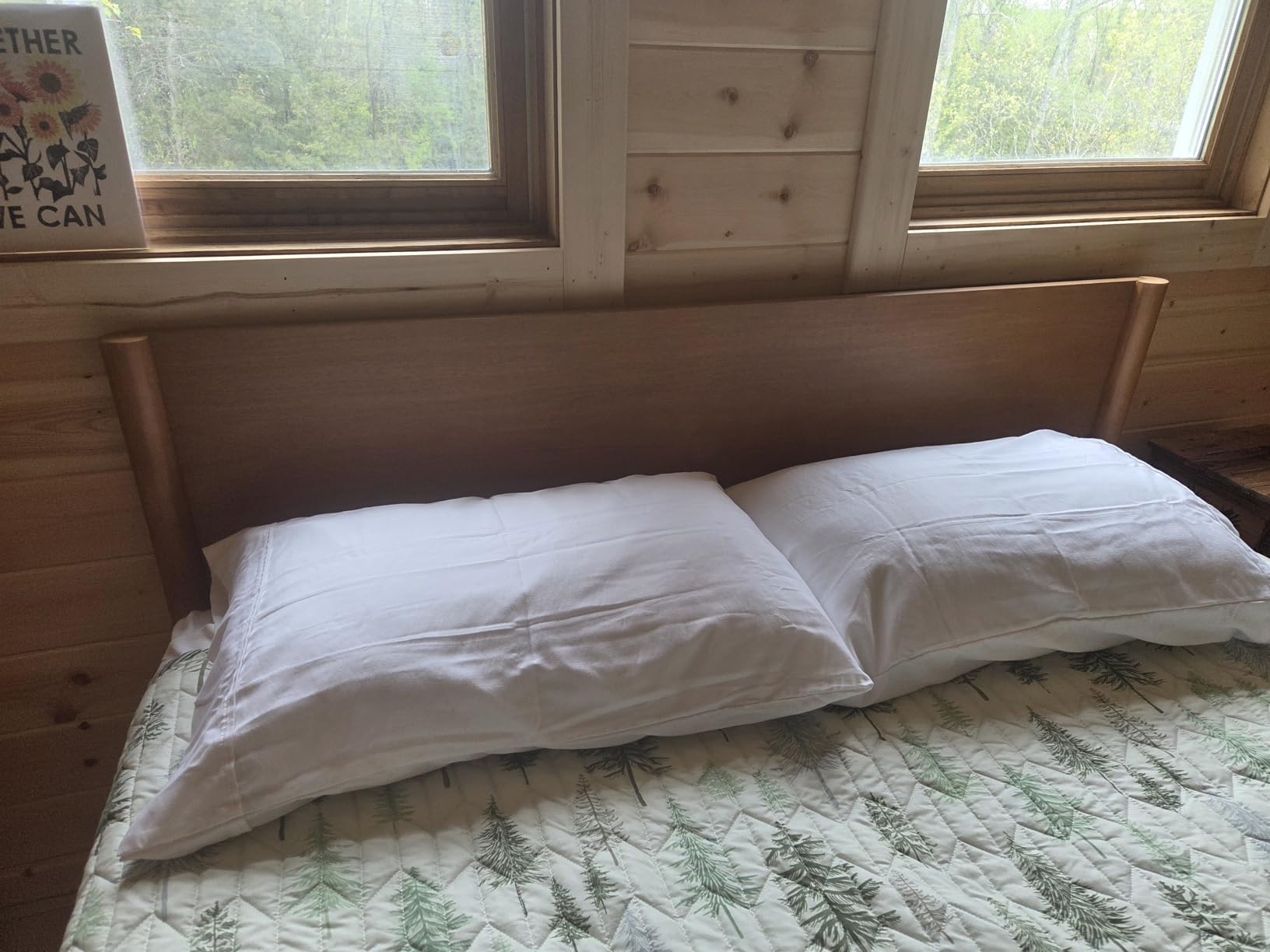 Zinus Allen Mid Century Wood Platform Bed Frame, Queen customer photo 1