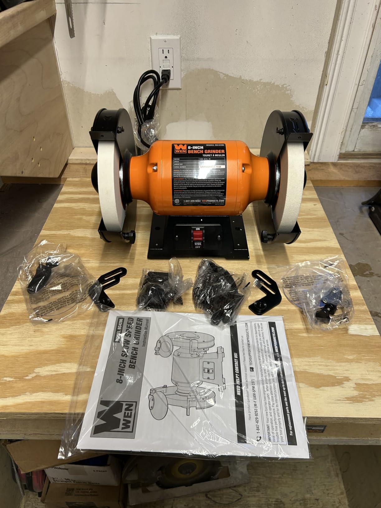 WEN BG4286 3-Amp 8-Inch Slow Speed Bench Grinder, Orange,black customer photo 2