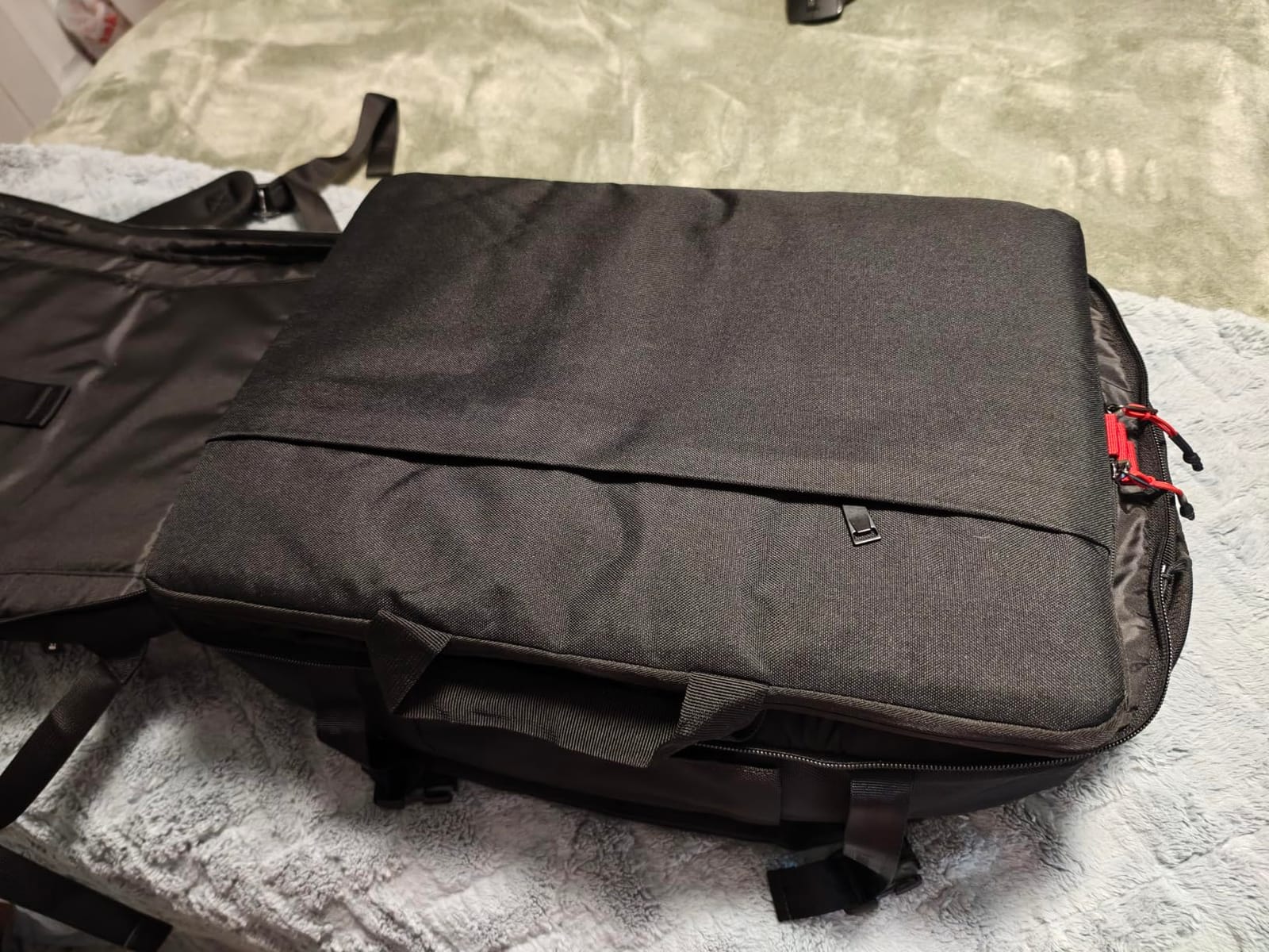 tomtoc Travel Backpack 40L, TSA Carry On Bag Flight Approved, PFAS Free customer photo 2