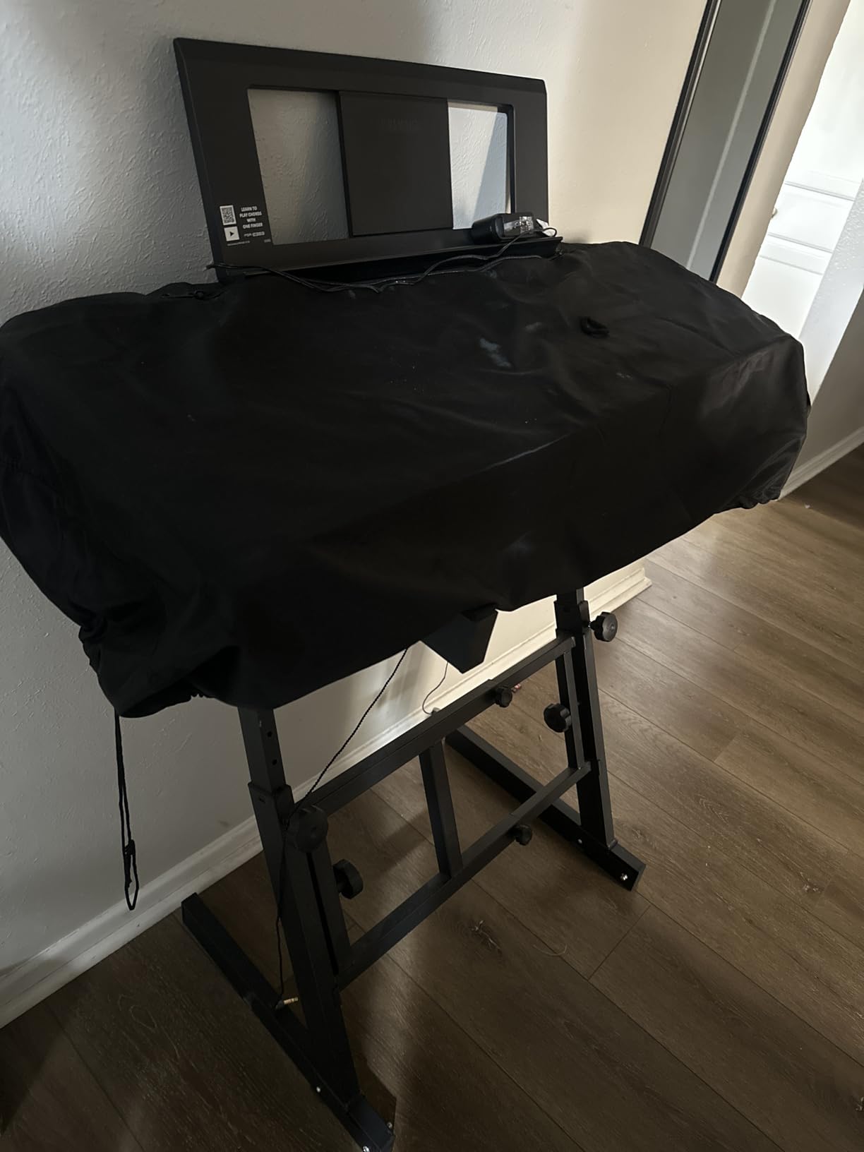 GLEAM Keyboard Stand - Digital Piano Stand, Single X Style, Black (Capacity: 100 lb) customer photo 2