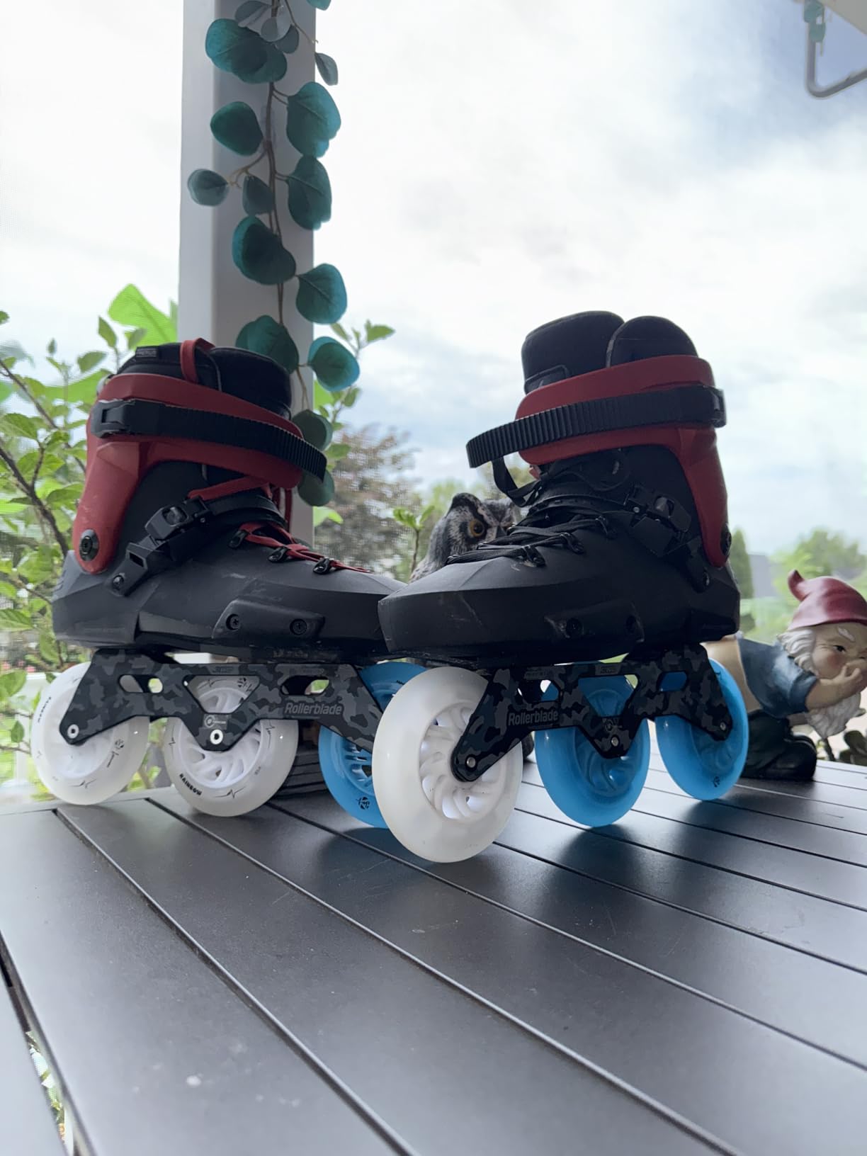 Rollerblade Twister 110 Unisex Adult Fitness Inline Skate, Black/Red, Urban Performance Inline Skates customer photo 1