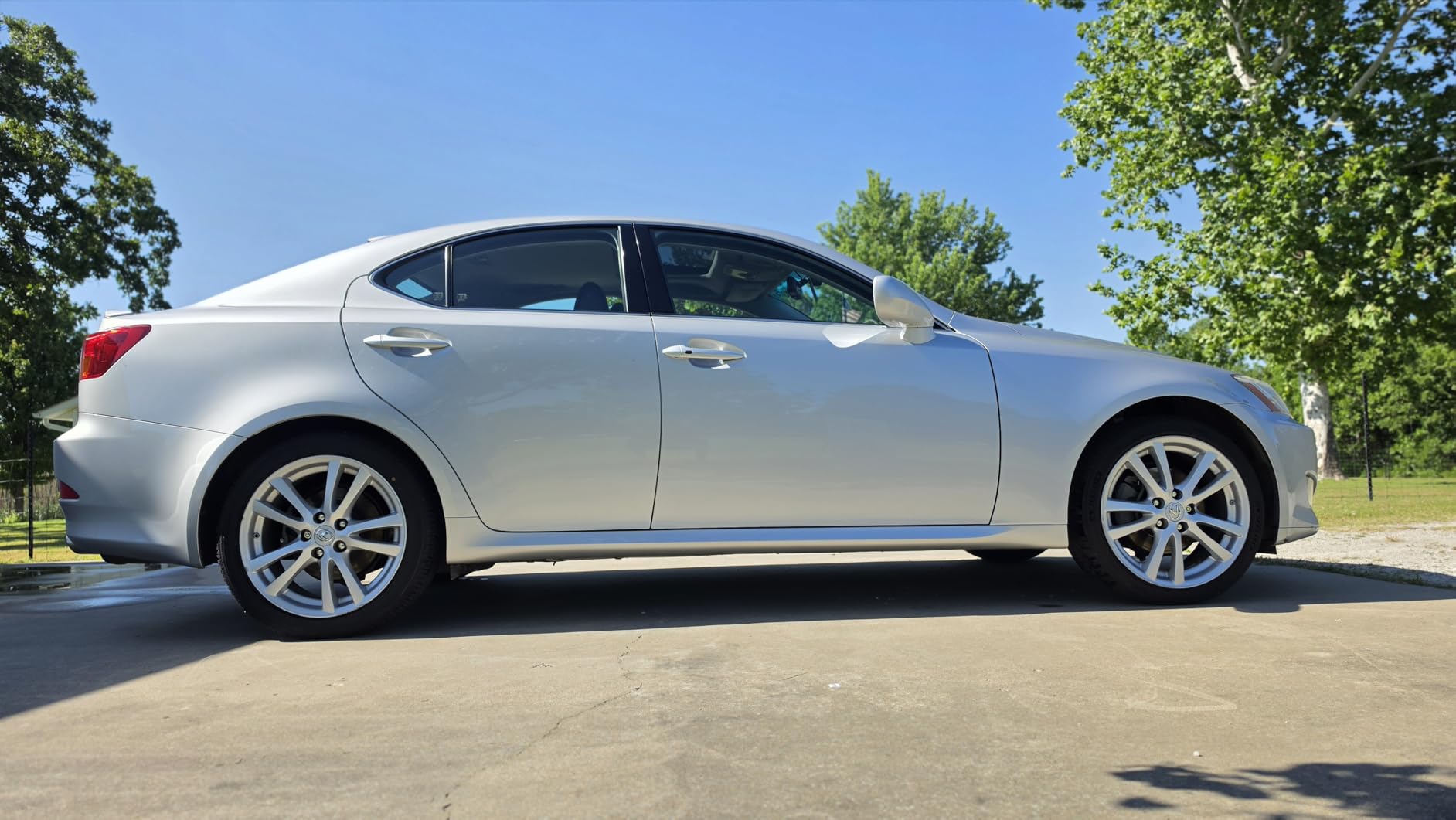 Adam's Advanced Graphene Ceramic Coating (Complete Kit) - 10H Graphene Coating for Auto Detailing, 9+ Years of Car Protection & Patented UV Technology customer photo 2