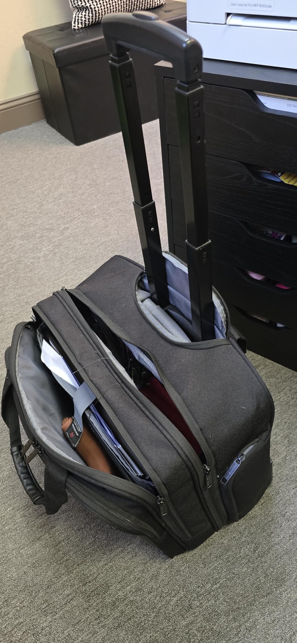 EMPSIGN 17.3 Inch Rolling Laptop Bag for Women/Men, Black customer photo 1